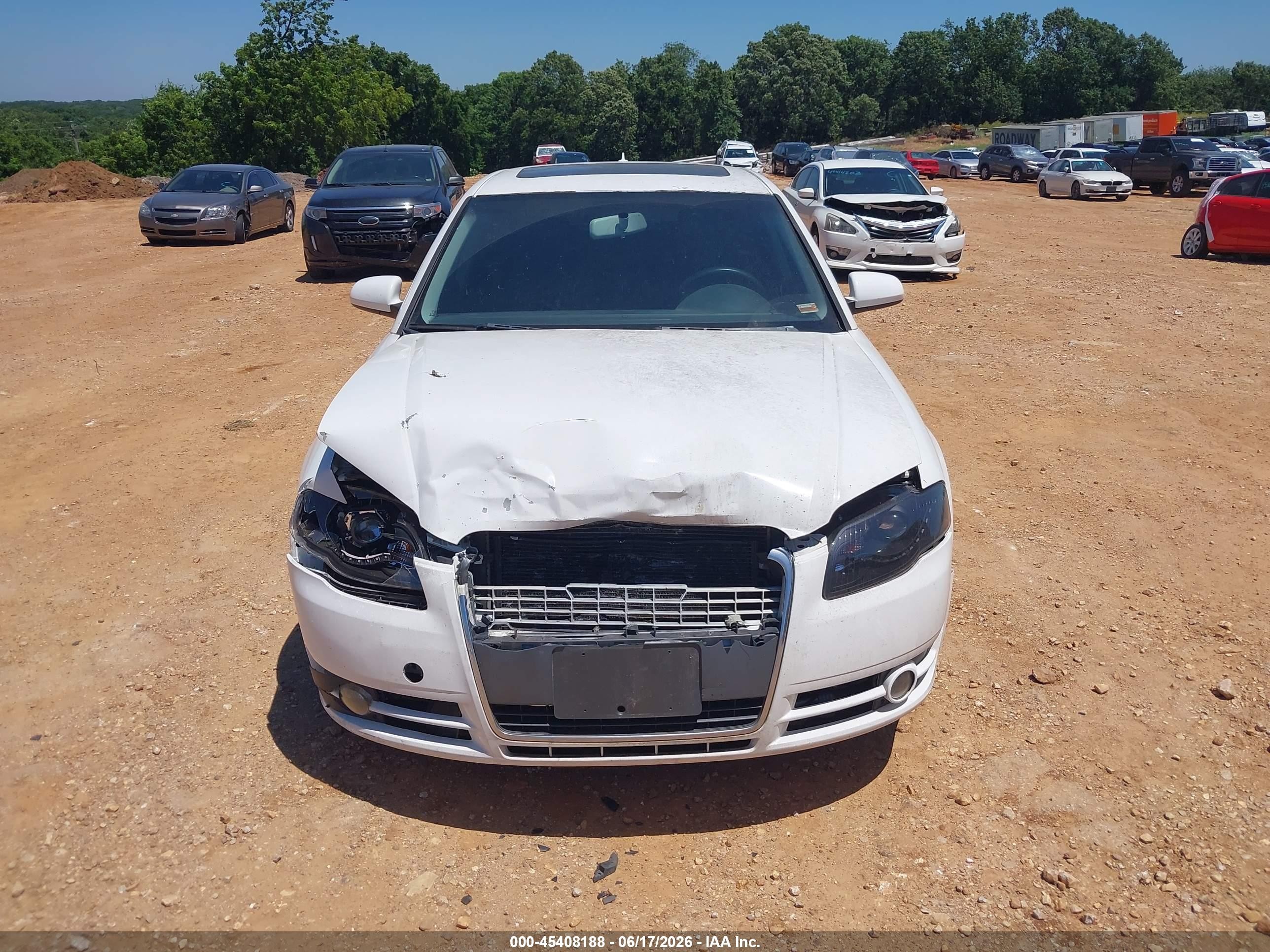 2007 Audi A4 2.0t White vin: WAUAF78E97A105388