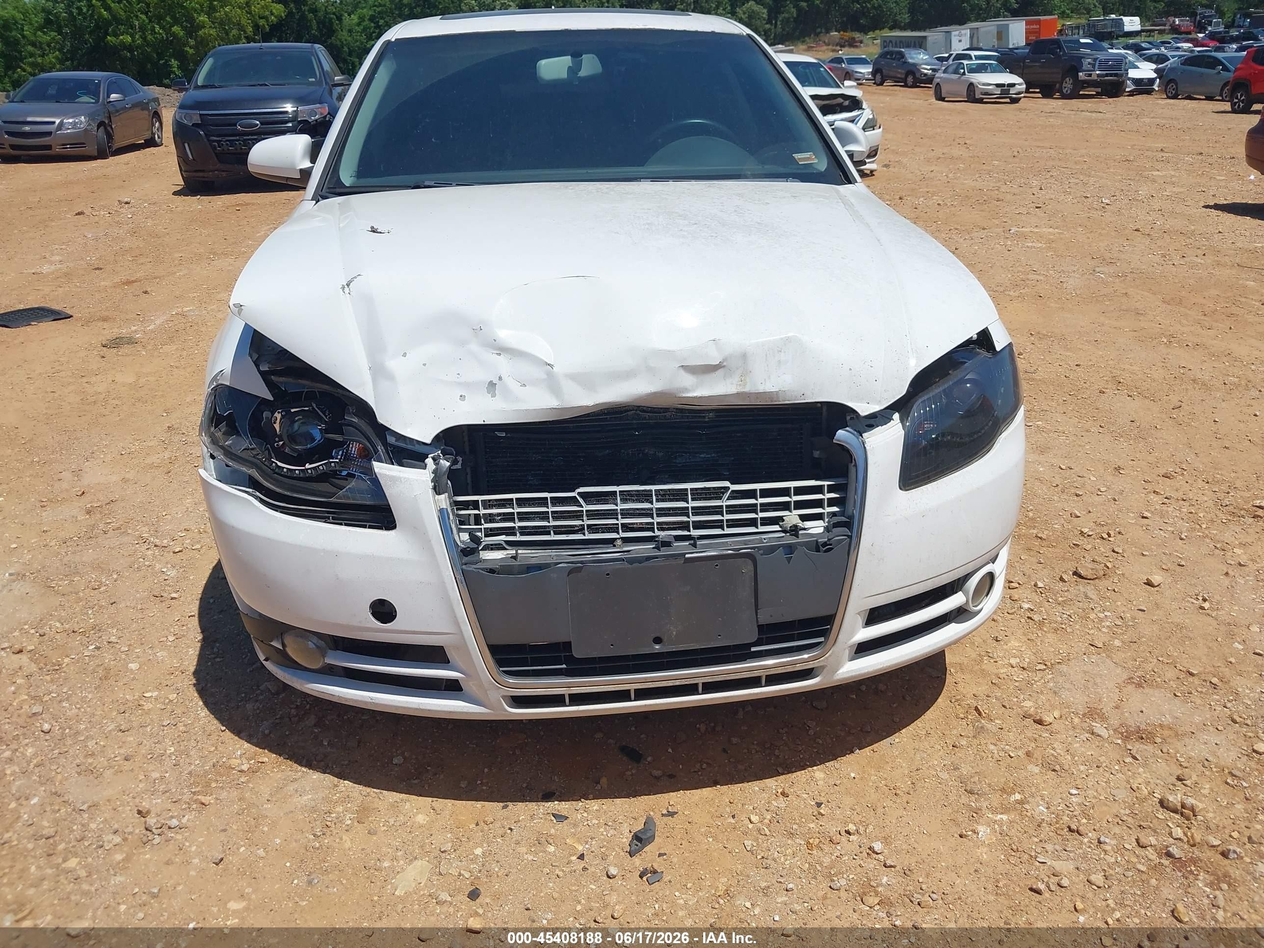 2007 Audi A4 2.0t White vin: WAUAF78E97A105388
