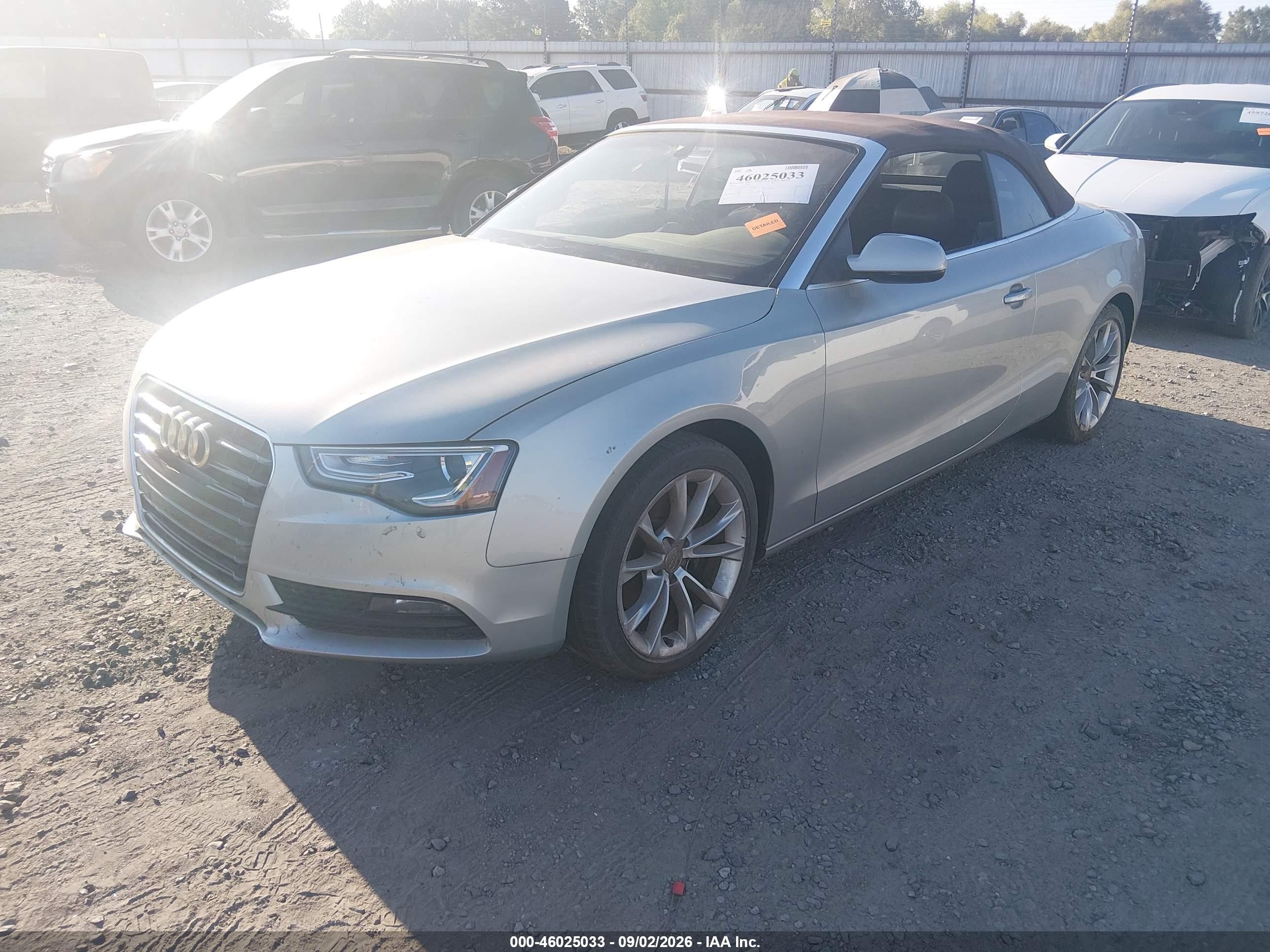 2013 Audi A5 2.0t Premium Silver vin: WAUAFAFH0DN015027