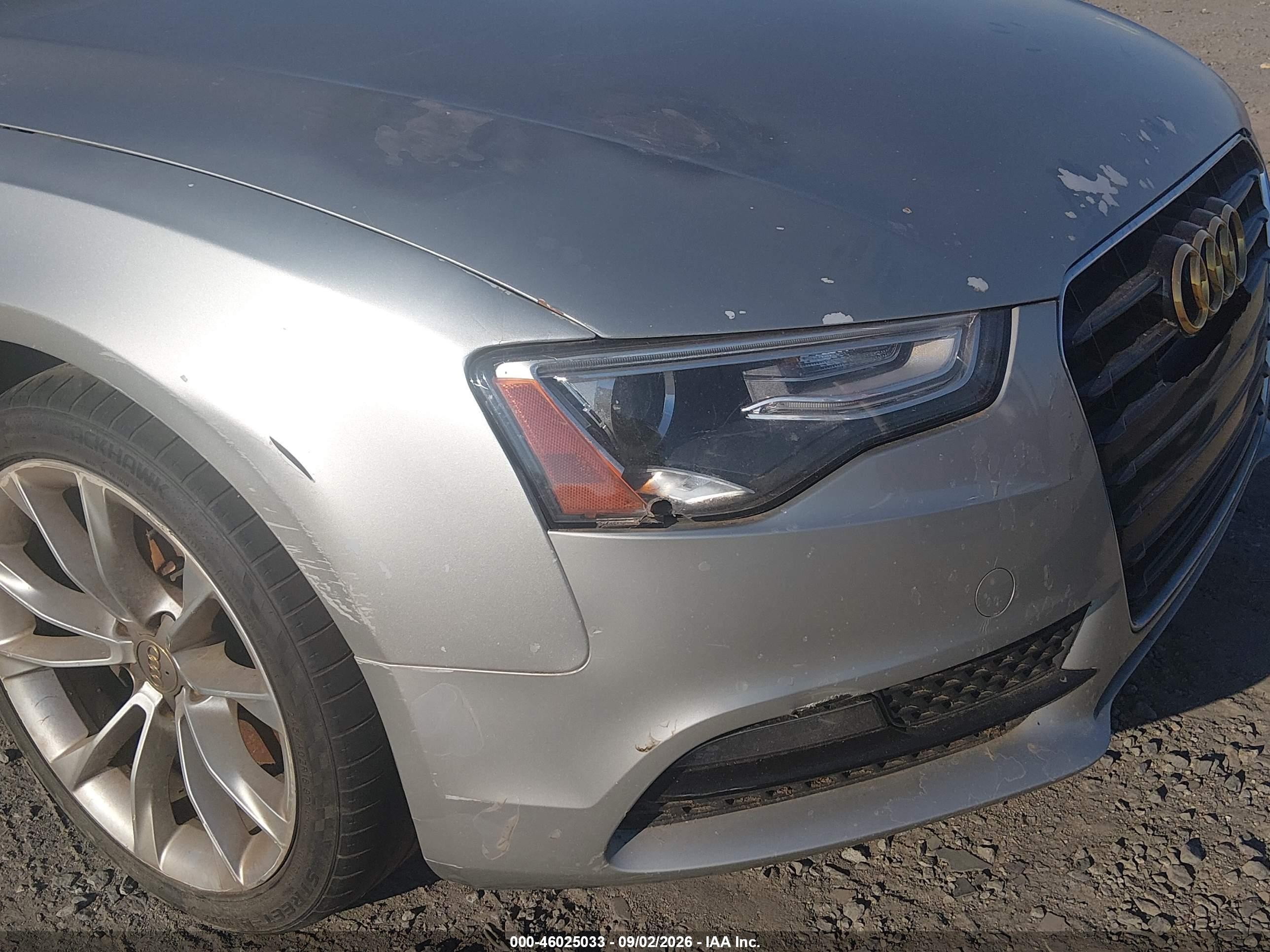 2013 Audi A5 2.0t Premium Silver vin: WAUAFAFH0DN015027