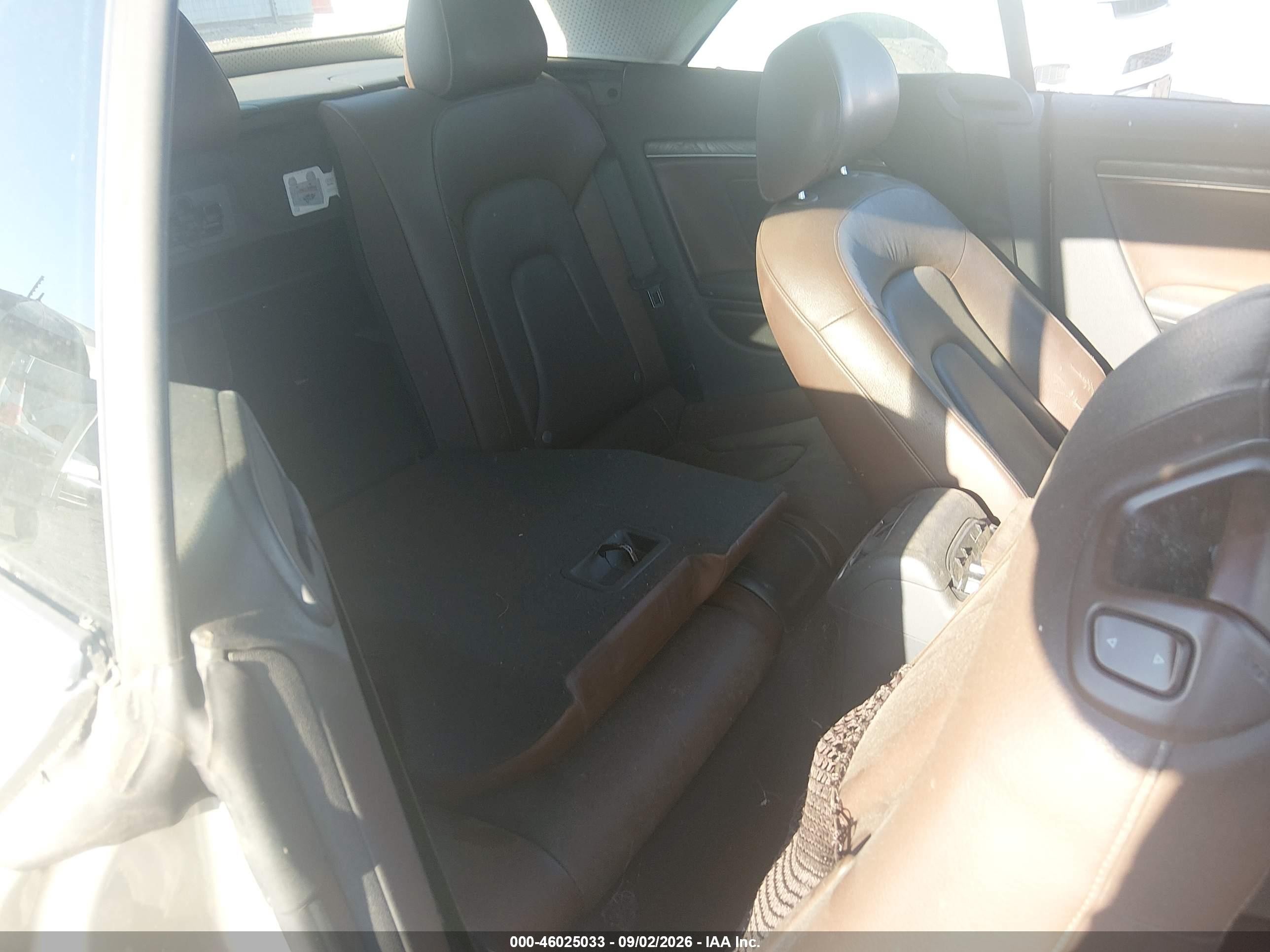 2013 Audi A5 2.0t Premium Silver vin: WAUAFAFH0DN015027