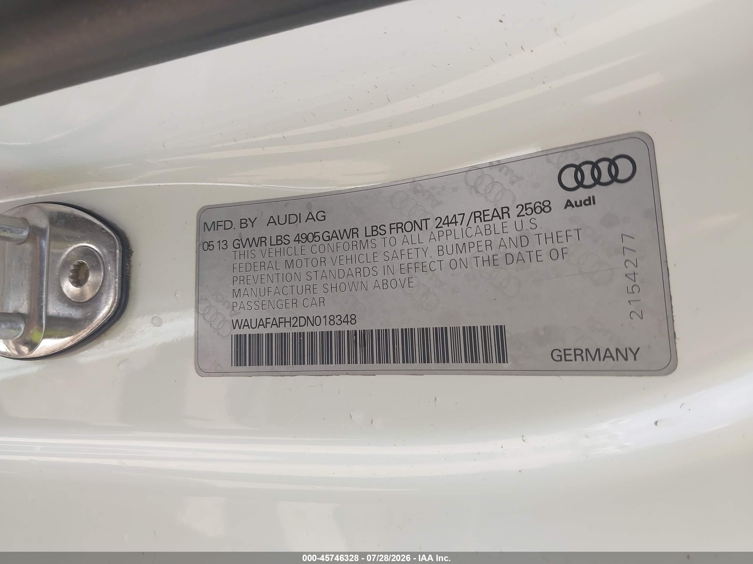 2013 Audi A5 2.0t Premium White vin: WAUAFAFH2DN018348