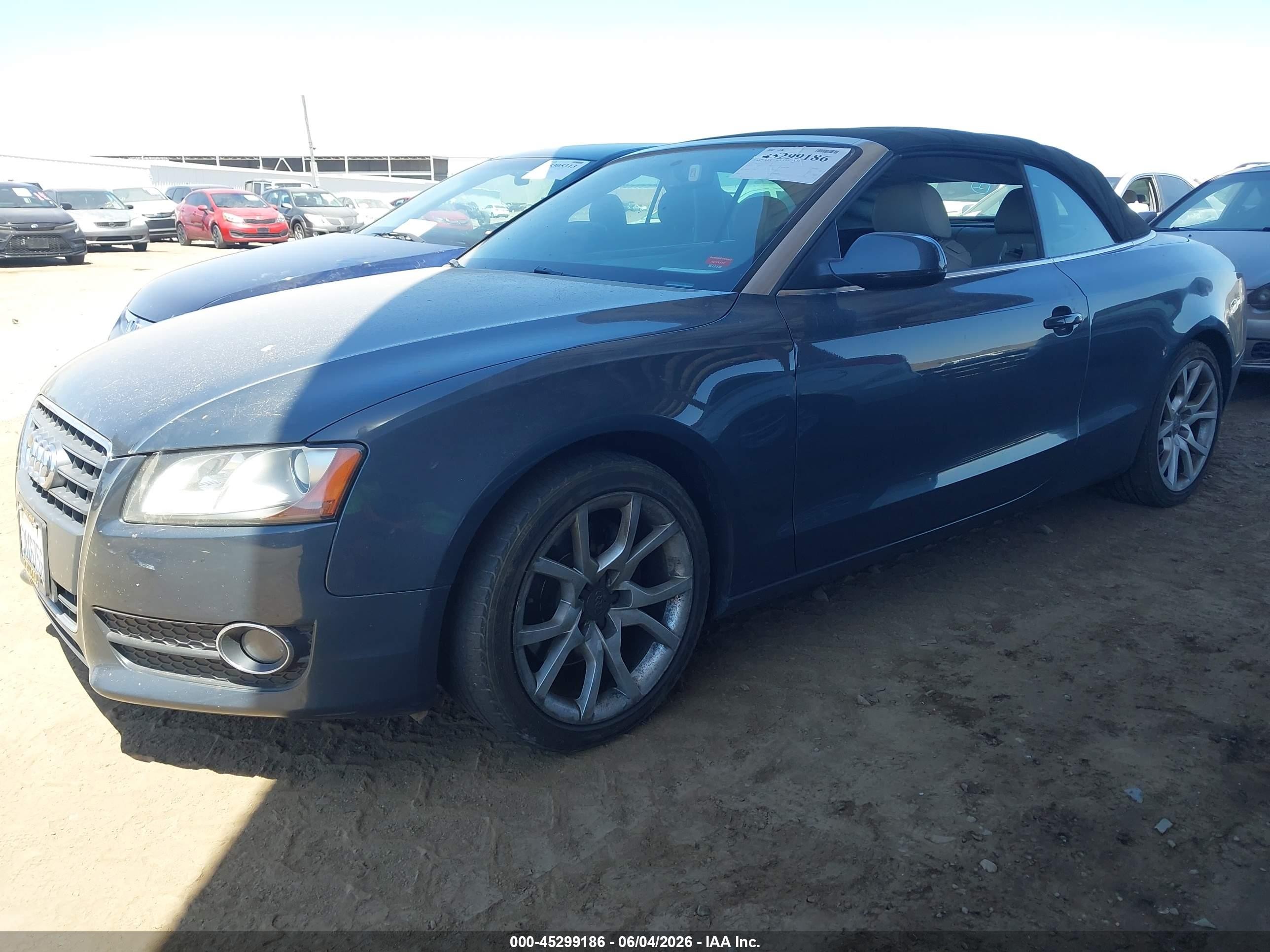 2010 Audi A5 2.0t Premium Gray vin: WAUAFAFH3AN013591