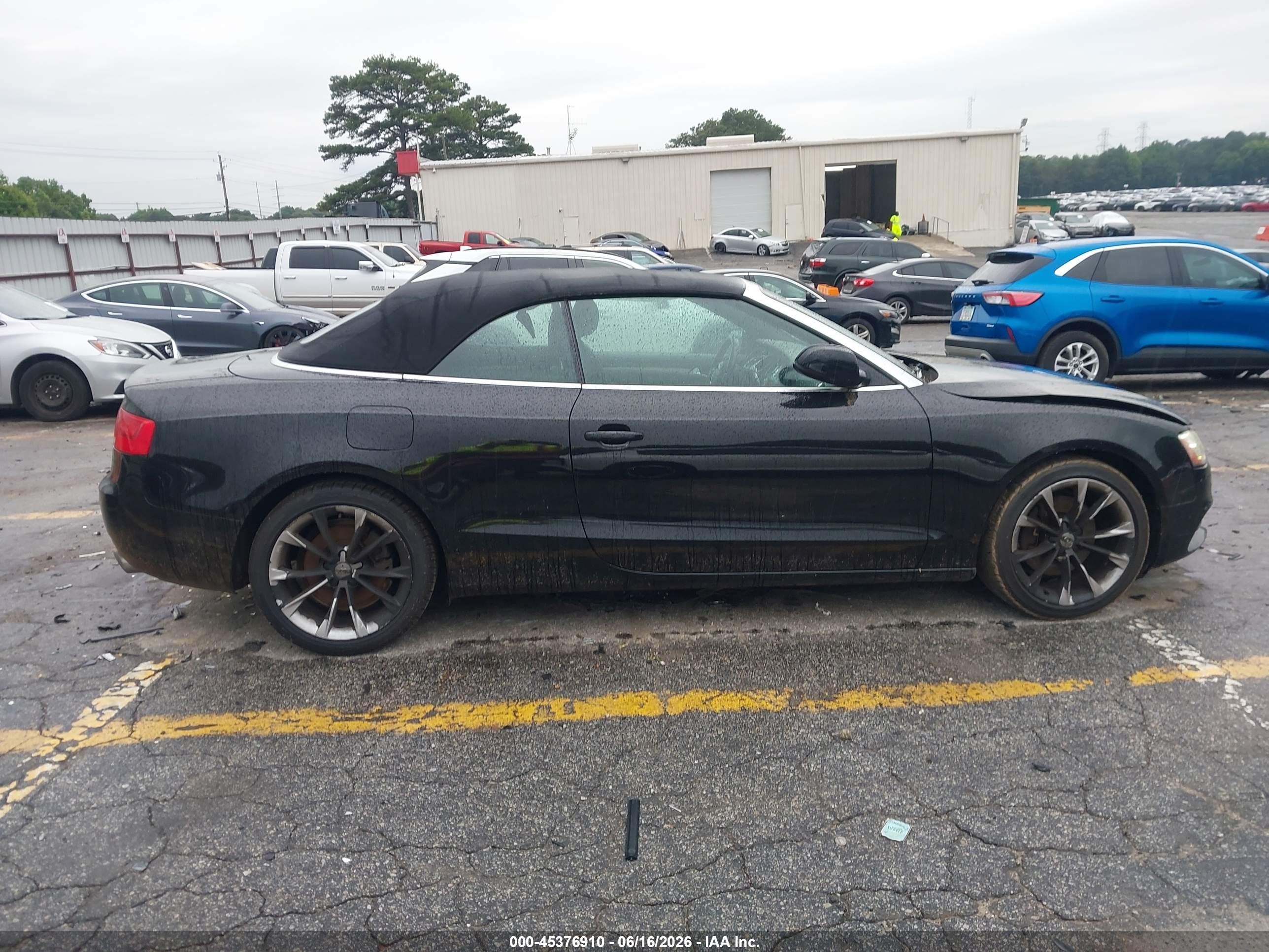 2014 Audi A5 2.0t Premium Black vin: WAUAFAFH6EN004065
