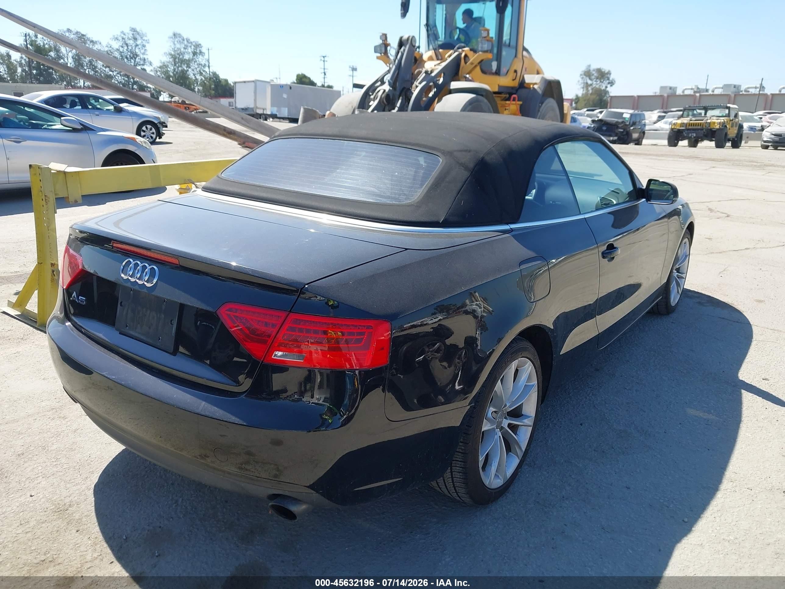 2014 Audi A5 2.0t Premium Black vin: WAUAFAFH9EN006831