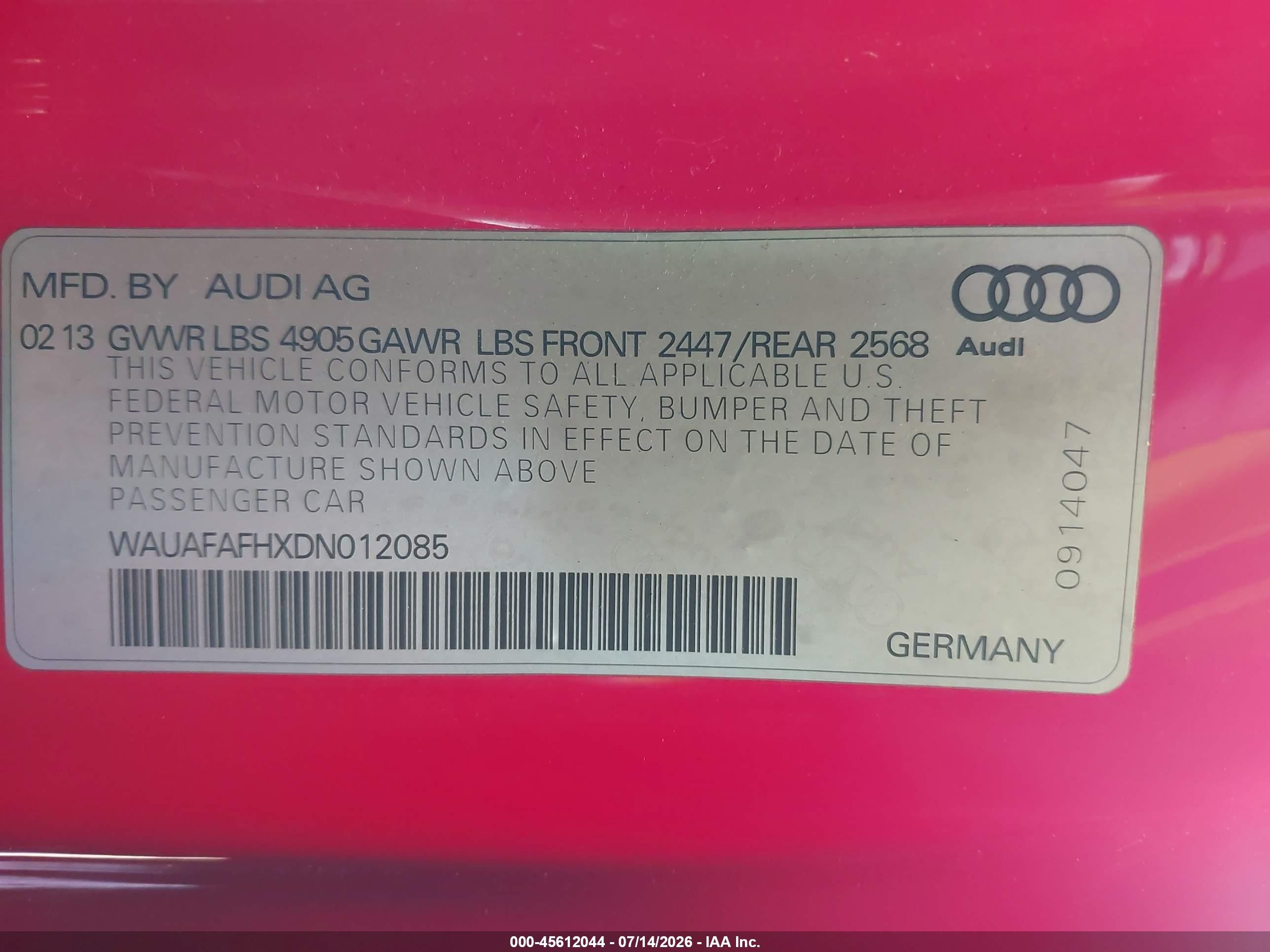 2013 Audi A5 2.0t Premium Red vin: WAUAFAFHXDN012085