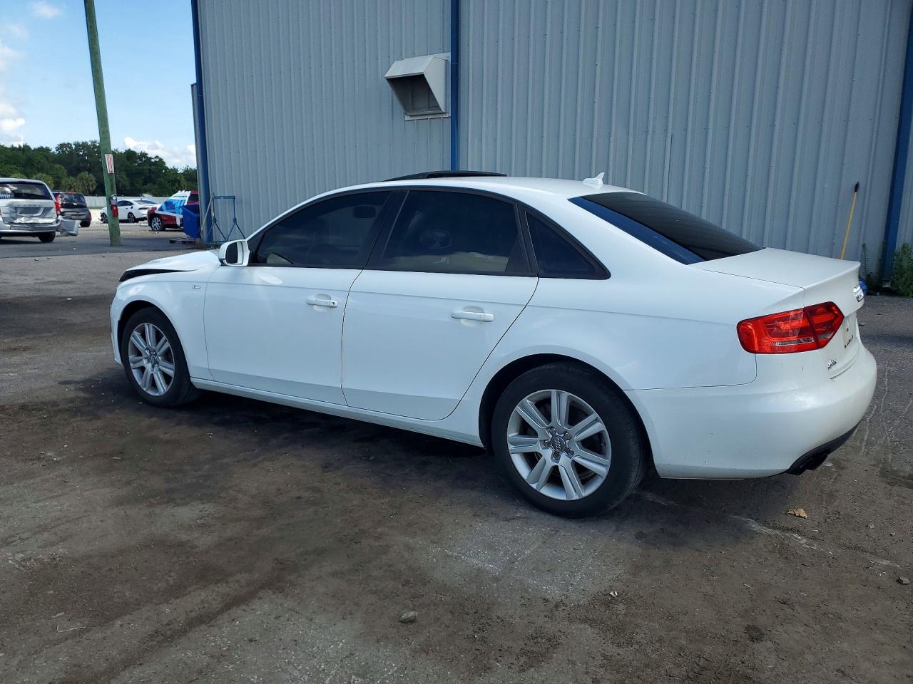 2011 Audi A4 Premium White vin: WAUAFAFL0BN012727