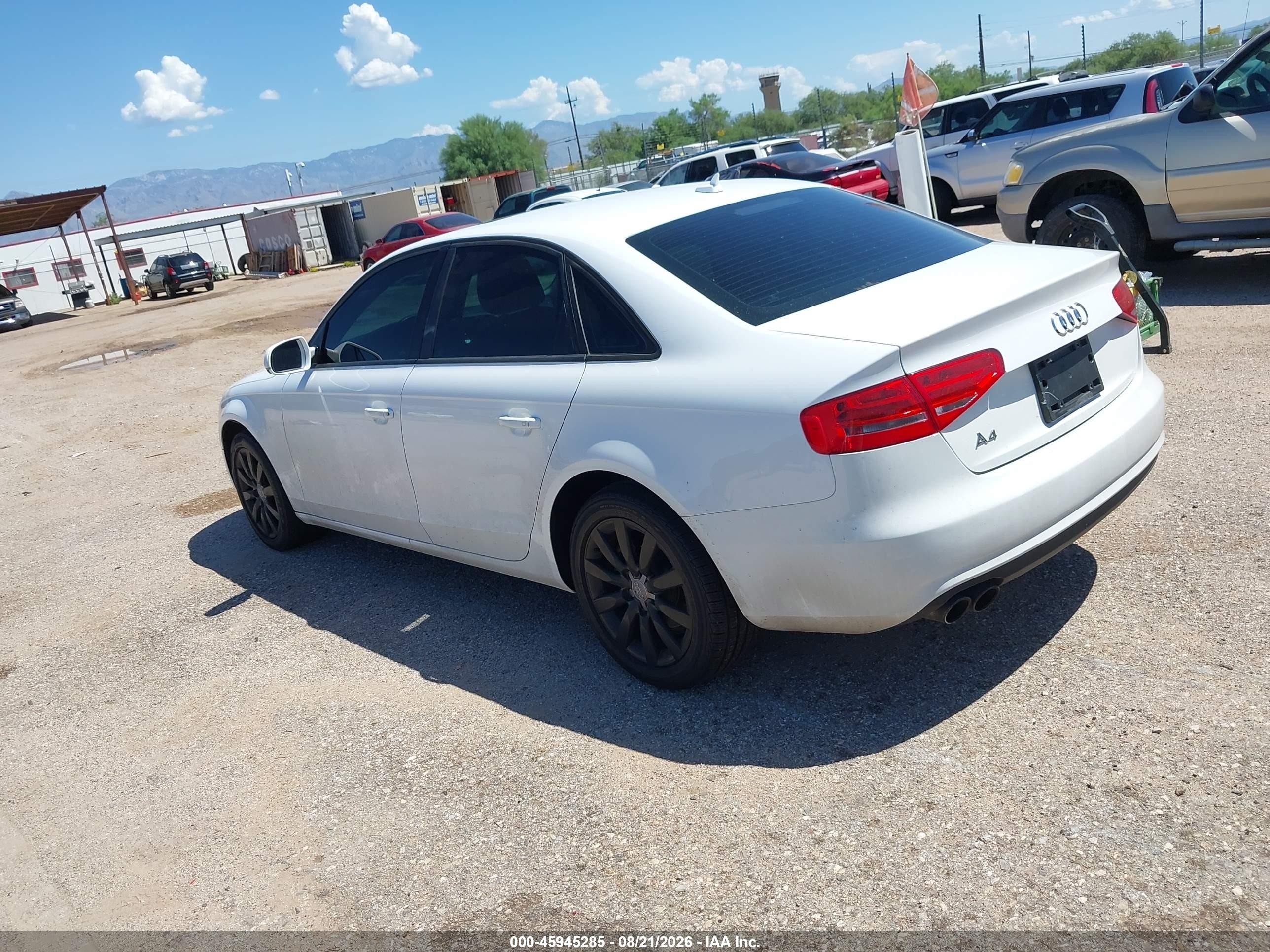 2014 Audi A4 2.0t Premium White vin: WAUAFAFL0EN005264