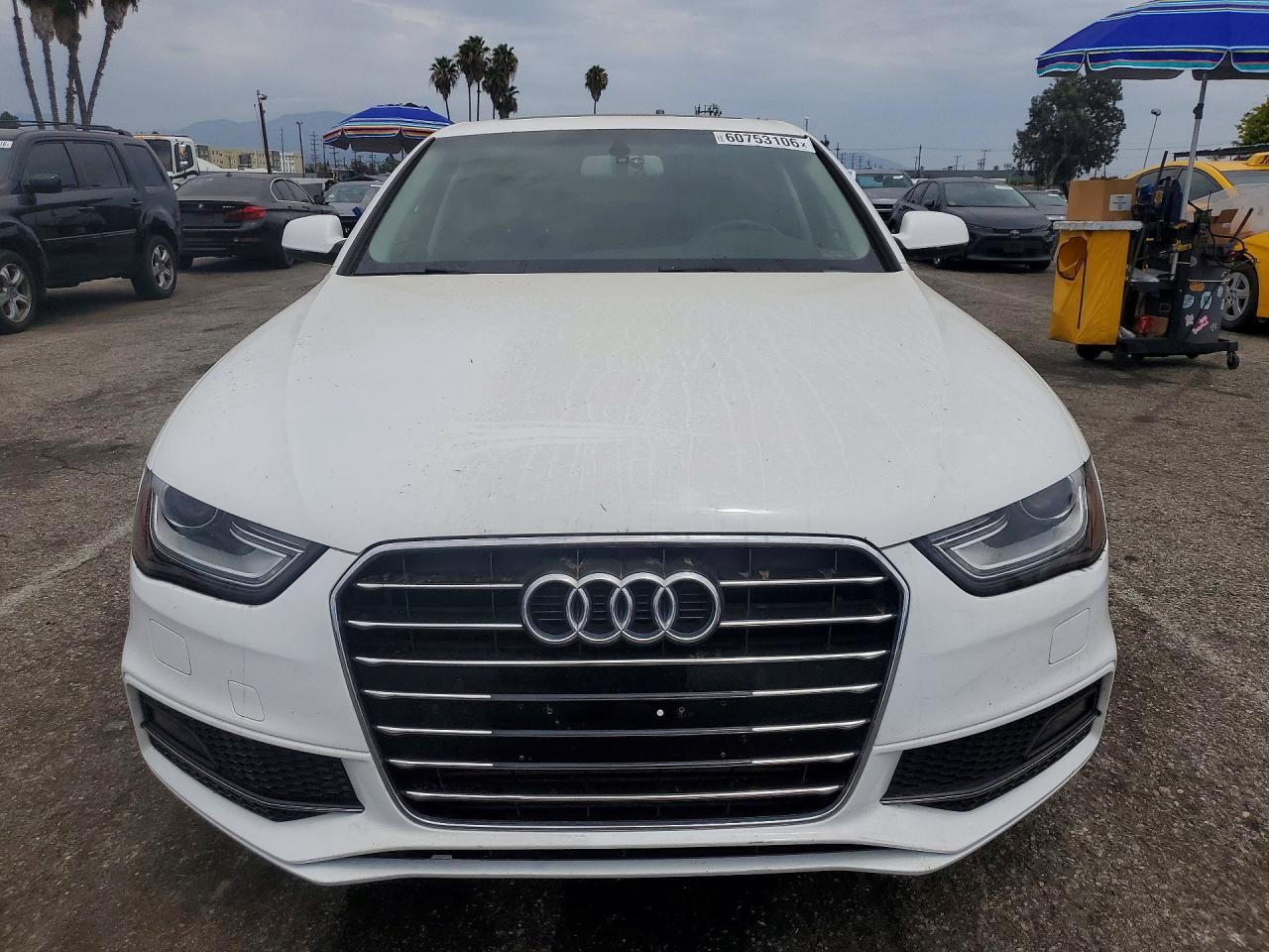 2014 Audi A4 Premium White vin: WAUAFAFL0EN009959