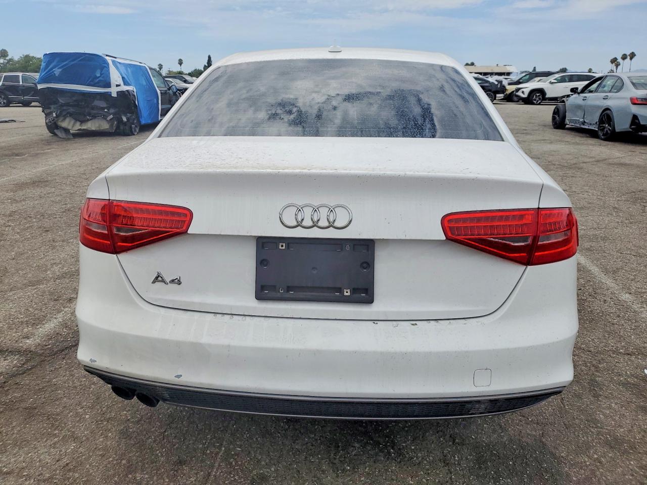 2014 Audi A4 Premium White vin: WAUAFAFL0EN009959