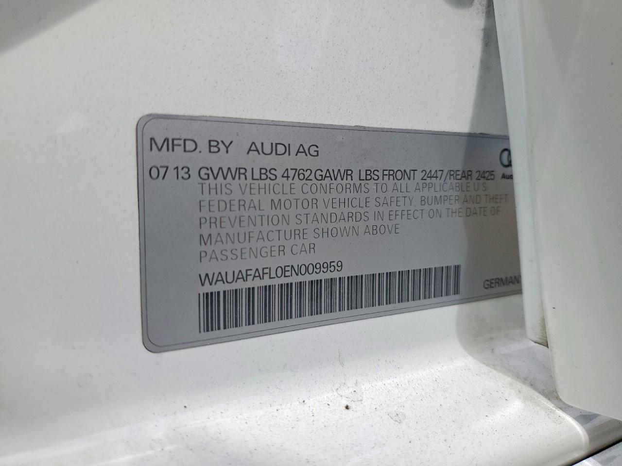 2014 Audi A4 Premium White vin: WAUAFAFL0EN009959