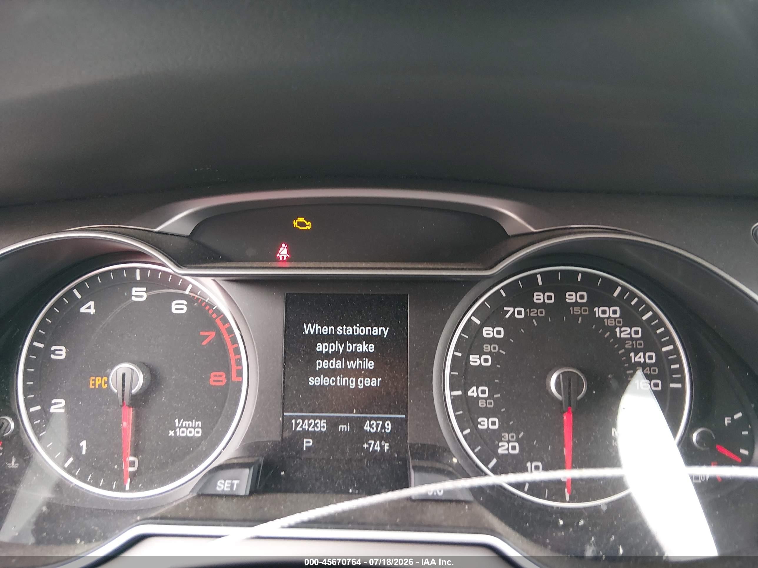 2015 Audi A4 2.0t Premium Gray vin: WAUAFAFL0FN010997