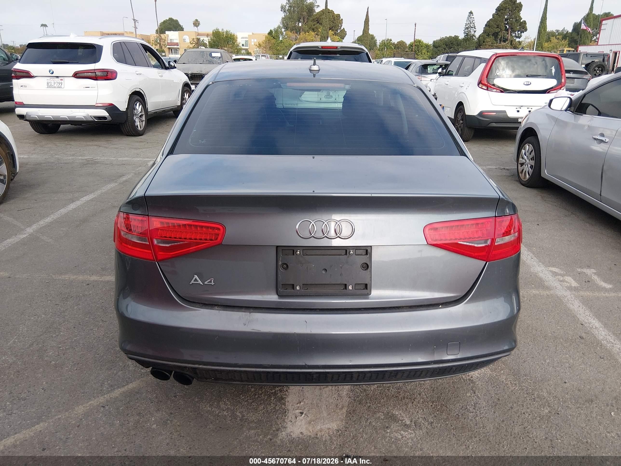 2015 Audi A4 2.0t Premium Gray vin: WAUAFAFL0FN010997