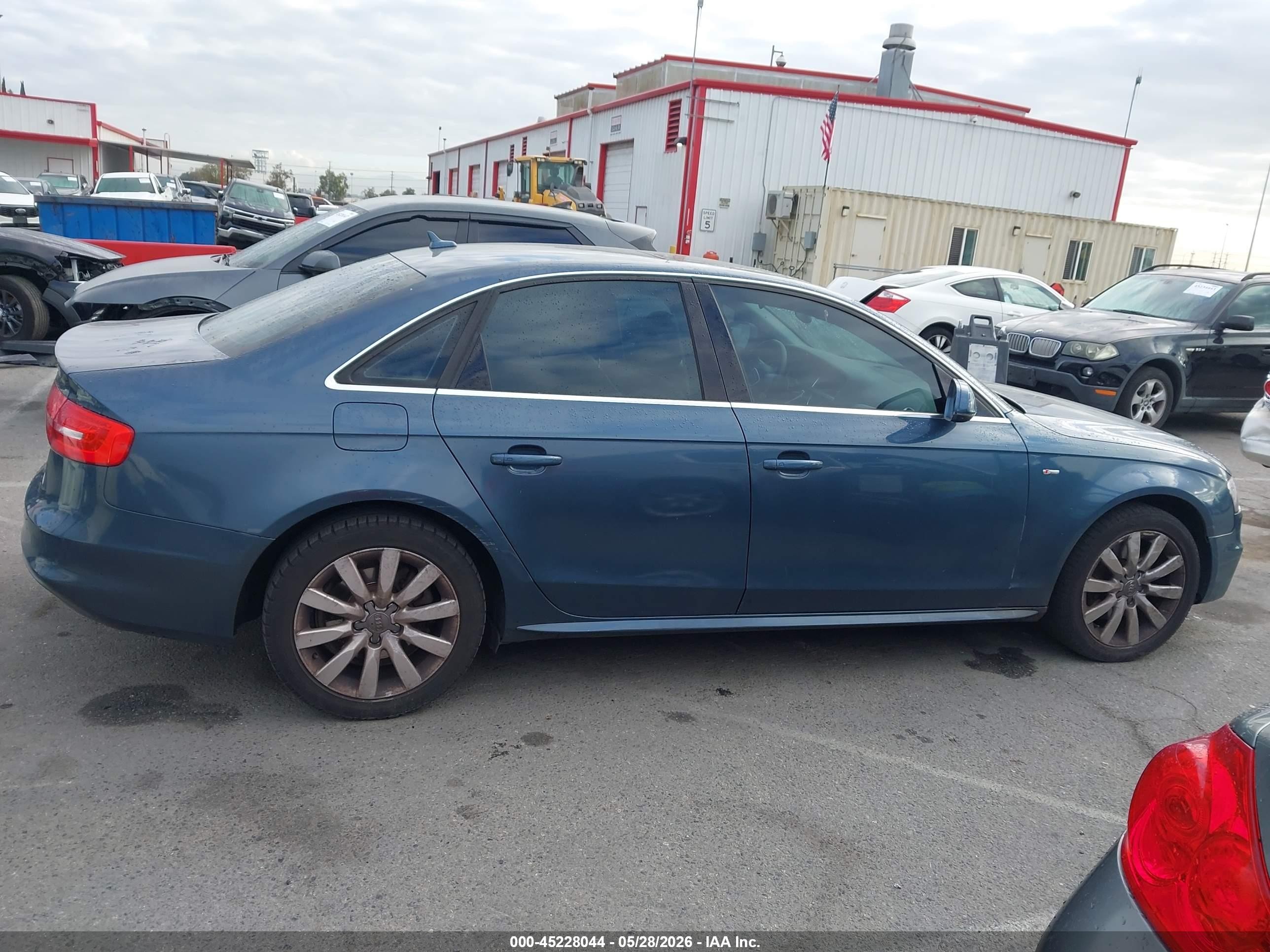 2015 Audi A4 2.0t Premium Blue vin: WAUAFAFL0FN017478