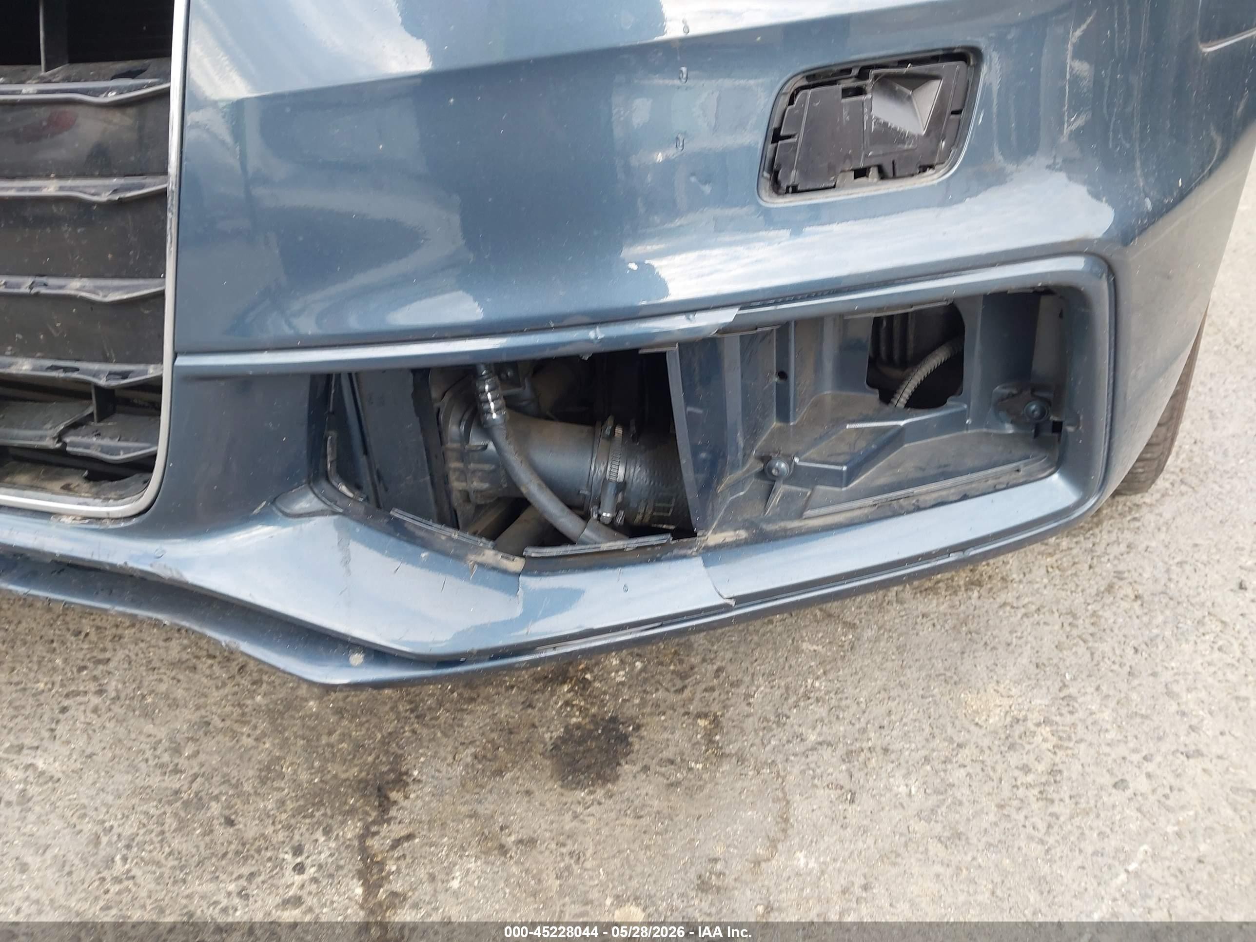2015 Audi A4 2.0t Premium Blue vin: WAUAFAFL0FN017478