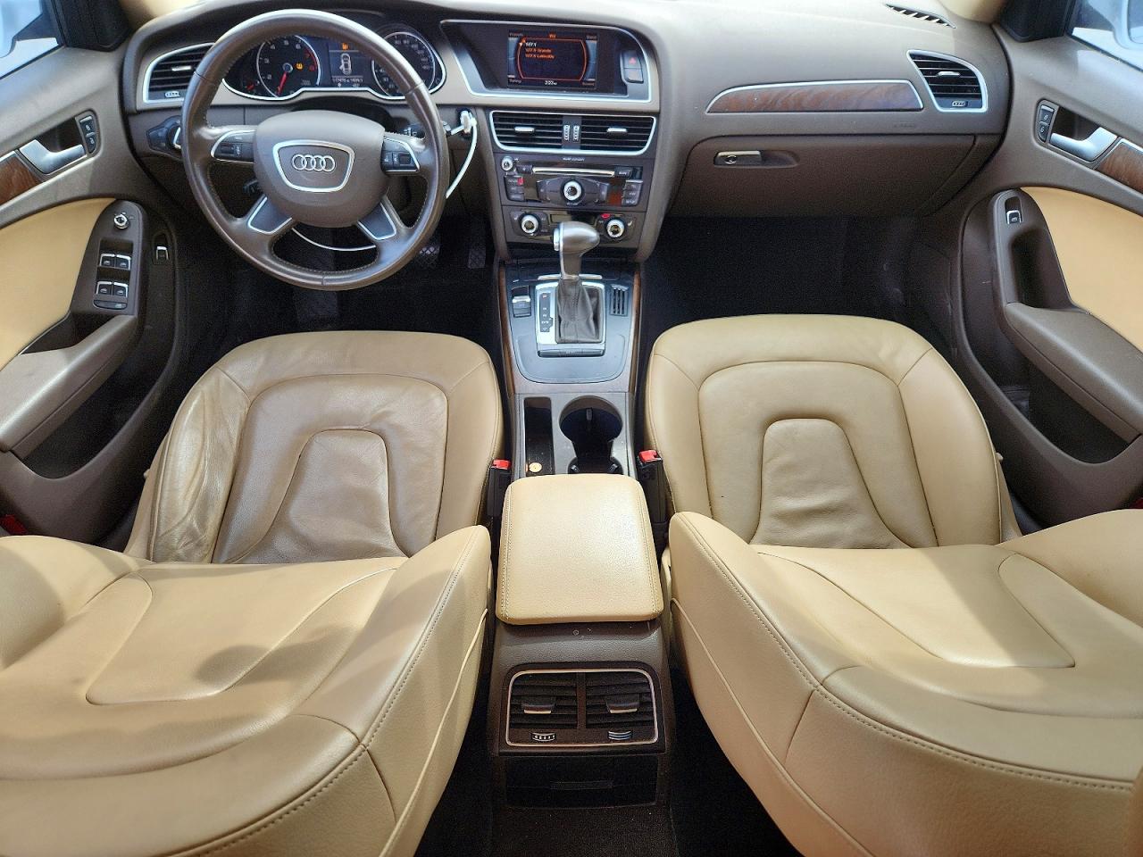 2015 Audi A4 White vin: WAUAFAFL0FN018694