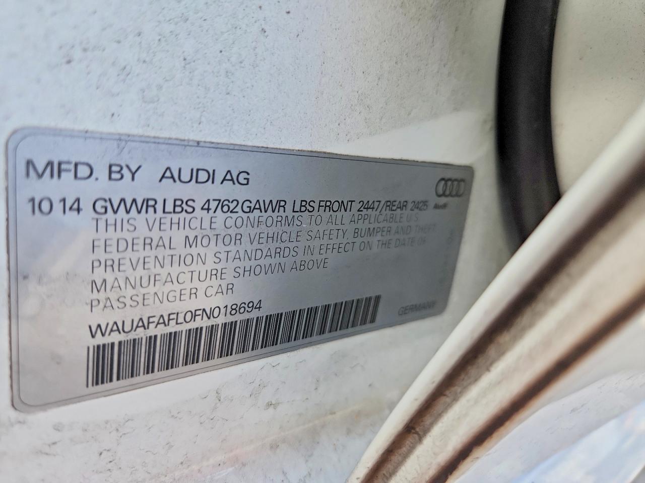 2015 Audi A4 White vin: WAUAFAFL0FN018694