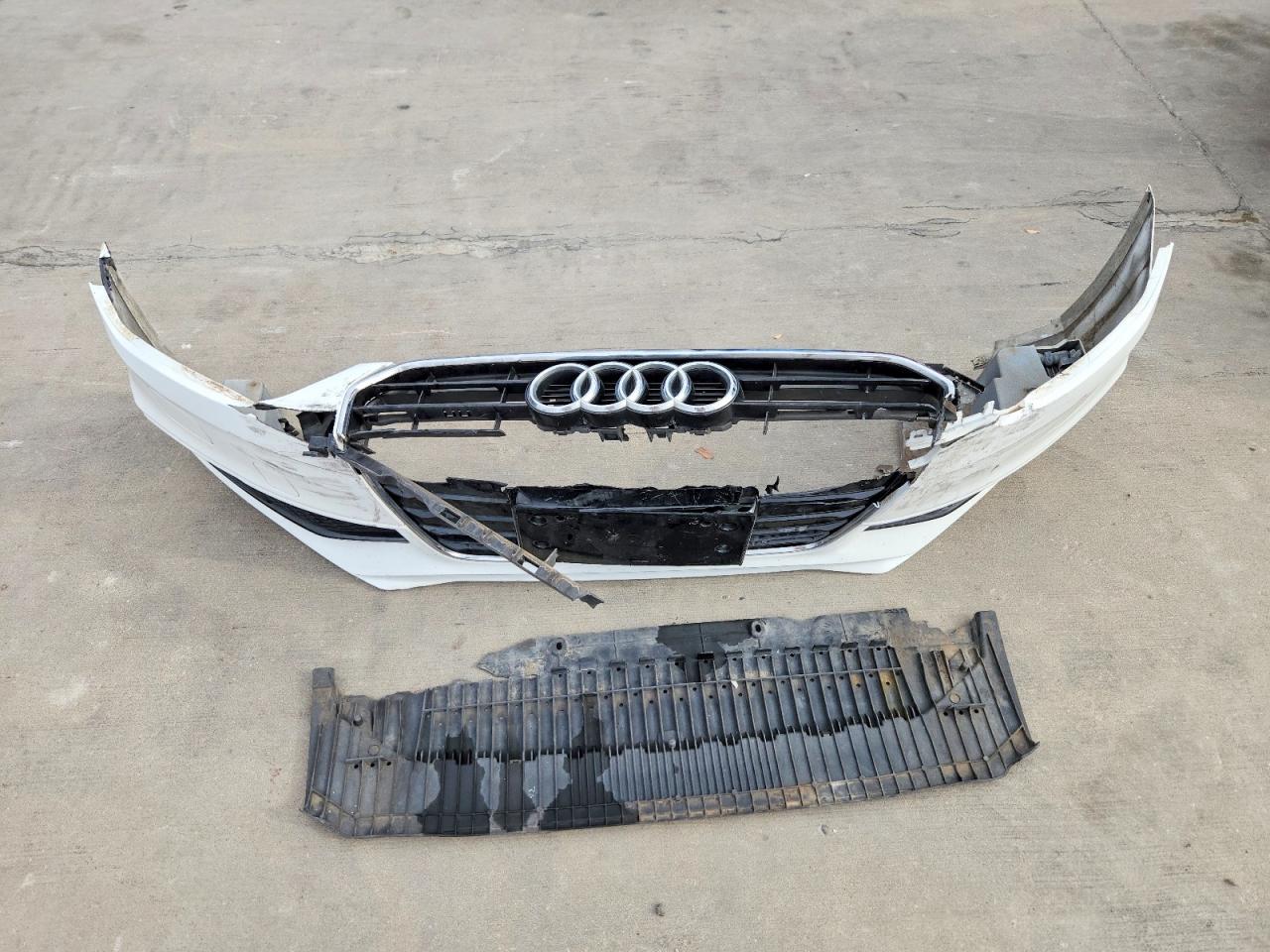 2015 Audi A4 White vin: WAUAFAFL0FN018694