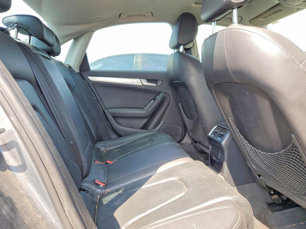 2015 Audi A4 Premium Серый vin: WAUAFAFL0FN034295
