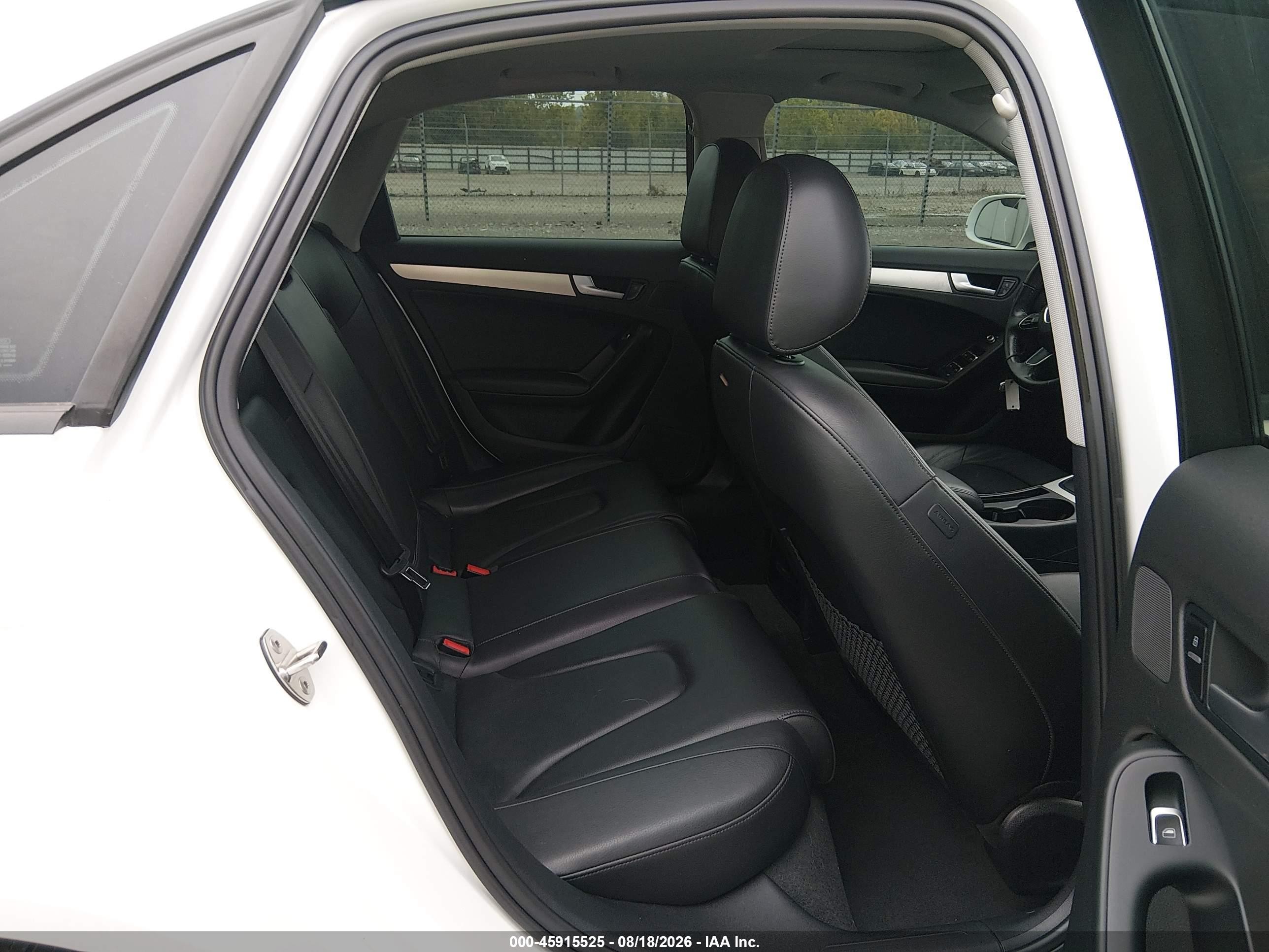 2013 Audi A4 2.0t Premium White vin: WAUAFAFL1DA149704