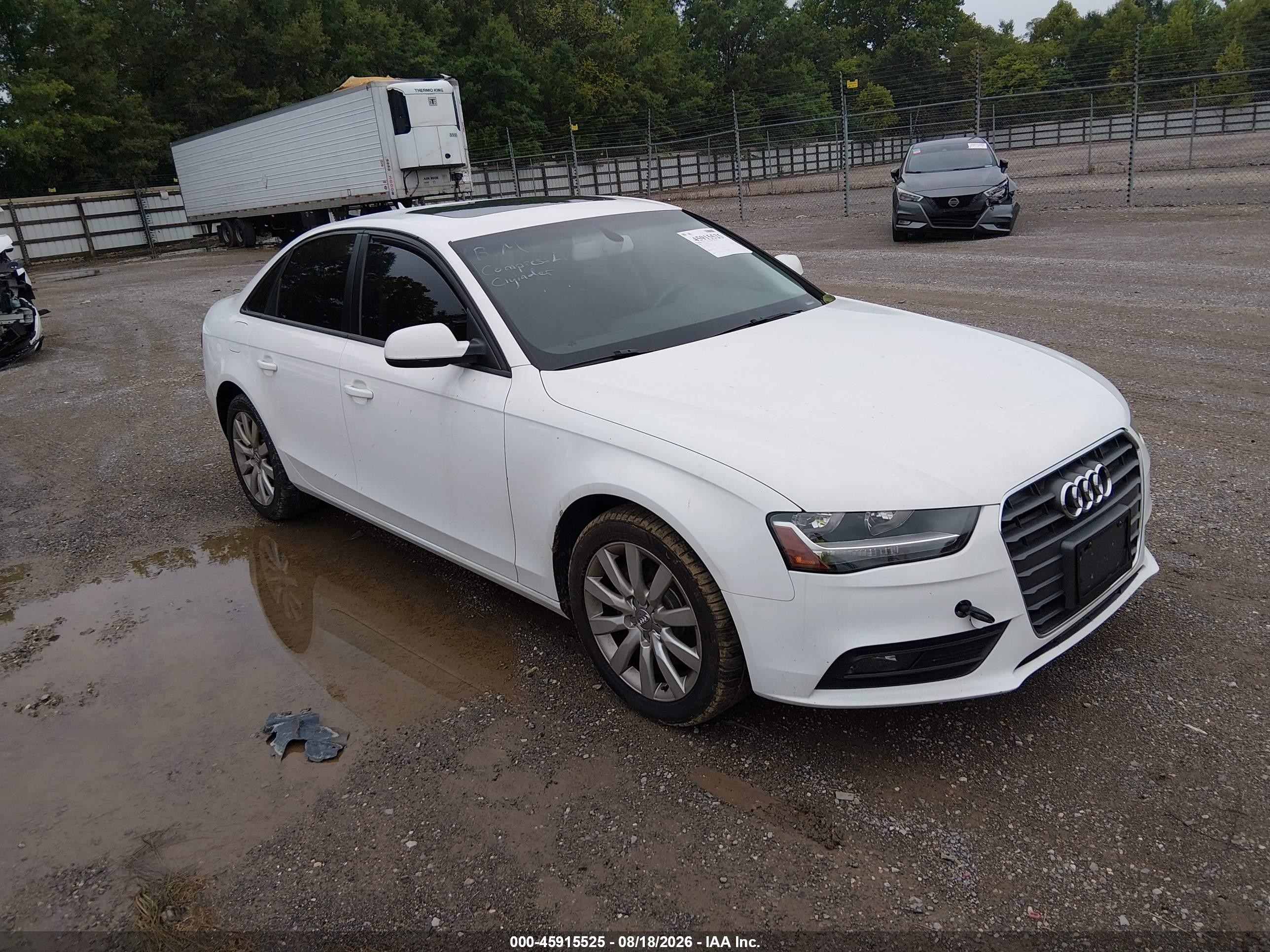 2013 Audi A4 2.0t Premium White vin: WAUAFAFL1DA149704
