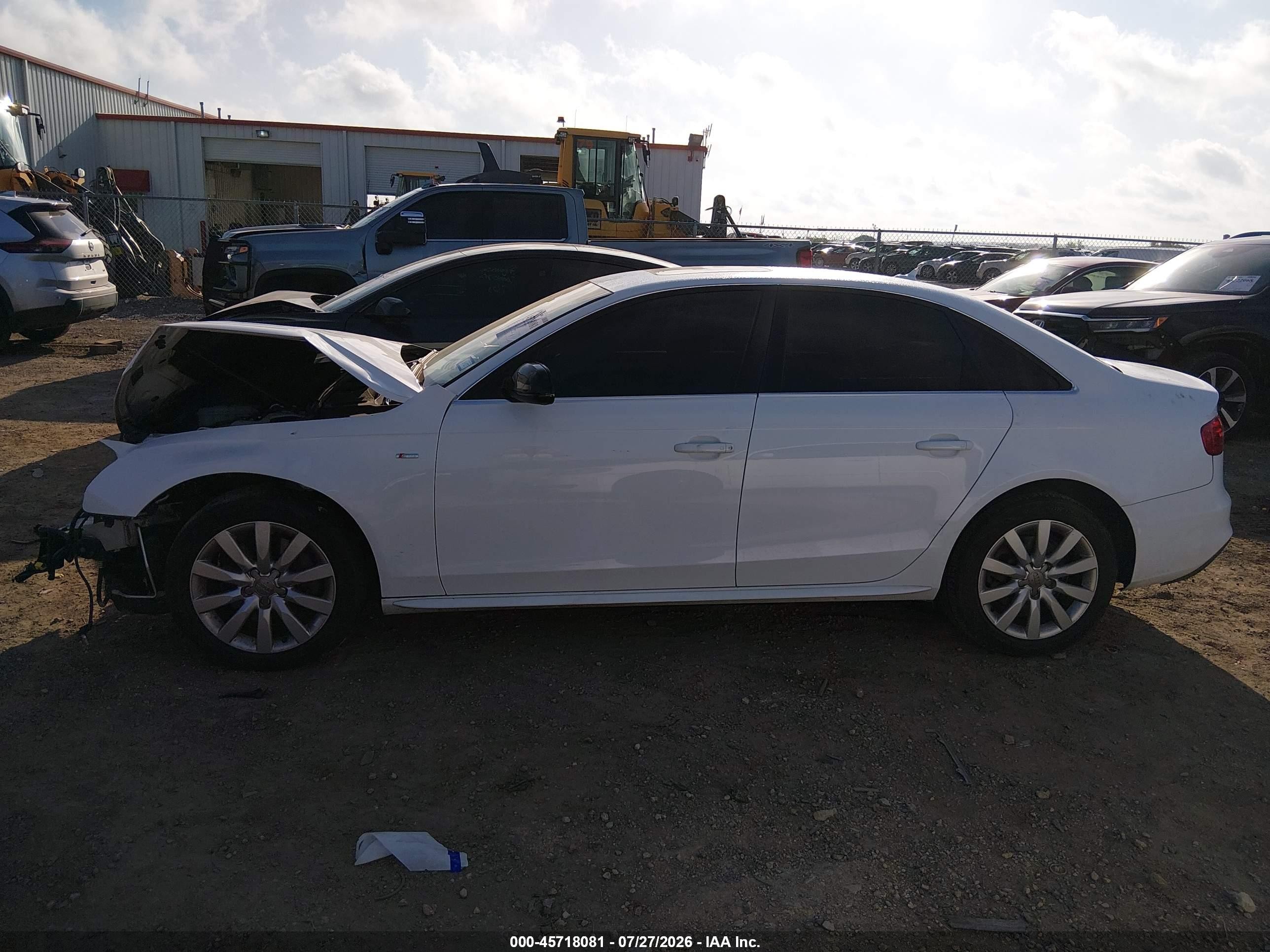 2015 Audi A4 2.0t Premium White vin: WAUAFAFL1FA027332