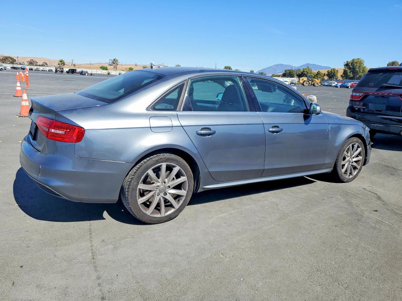 2015 Audi A4 Premium Gray vin: WAUAFAFL1FA075588
