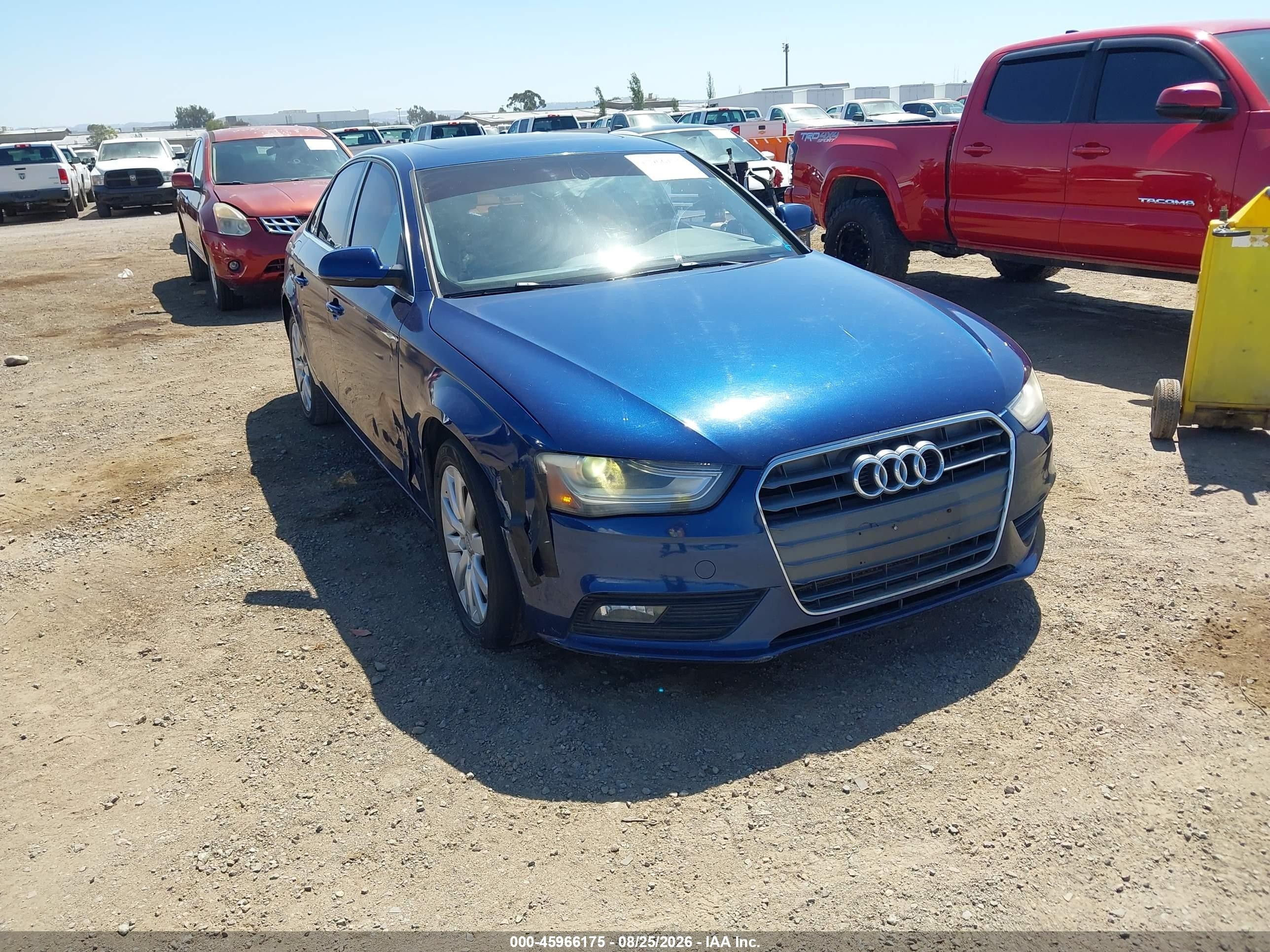 2013 Audi A4 2.0t Premium Blue vin: WAUAFAFL2DA180122
