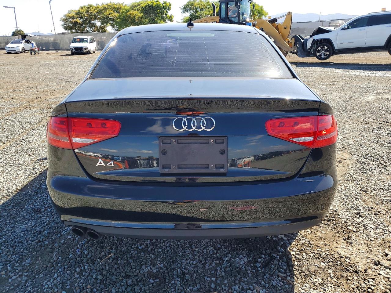2014 Audi A4 Premium Черный vin: WAUAFAFL2EN004794