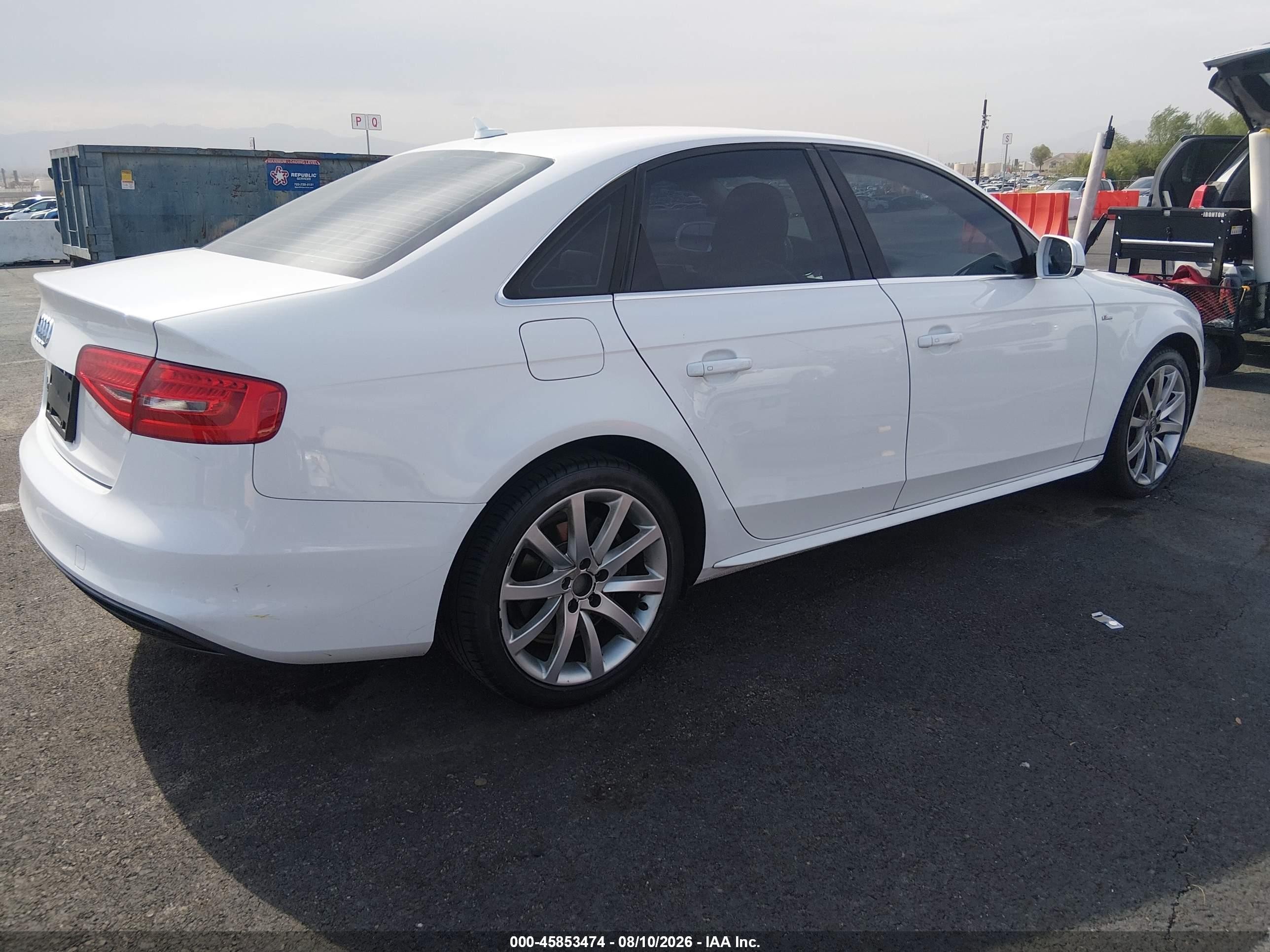2014 Audi A4 2.0t Premium Белый vin: WAUAFAFL2EN014516