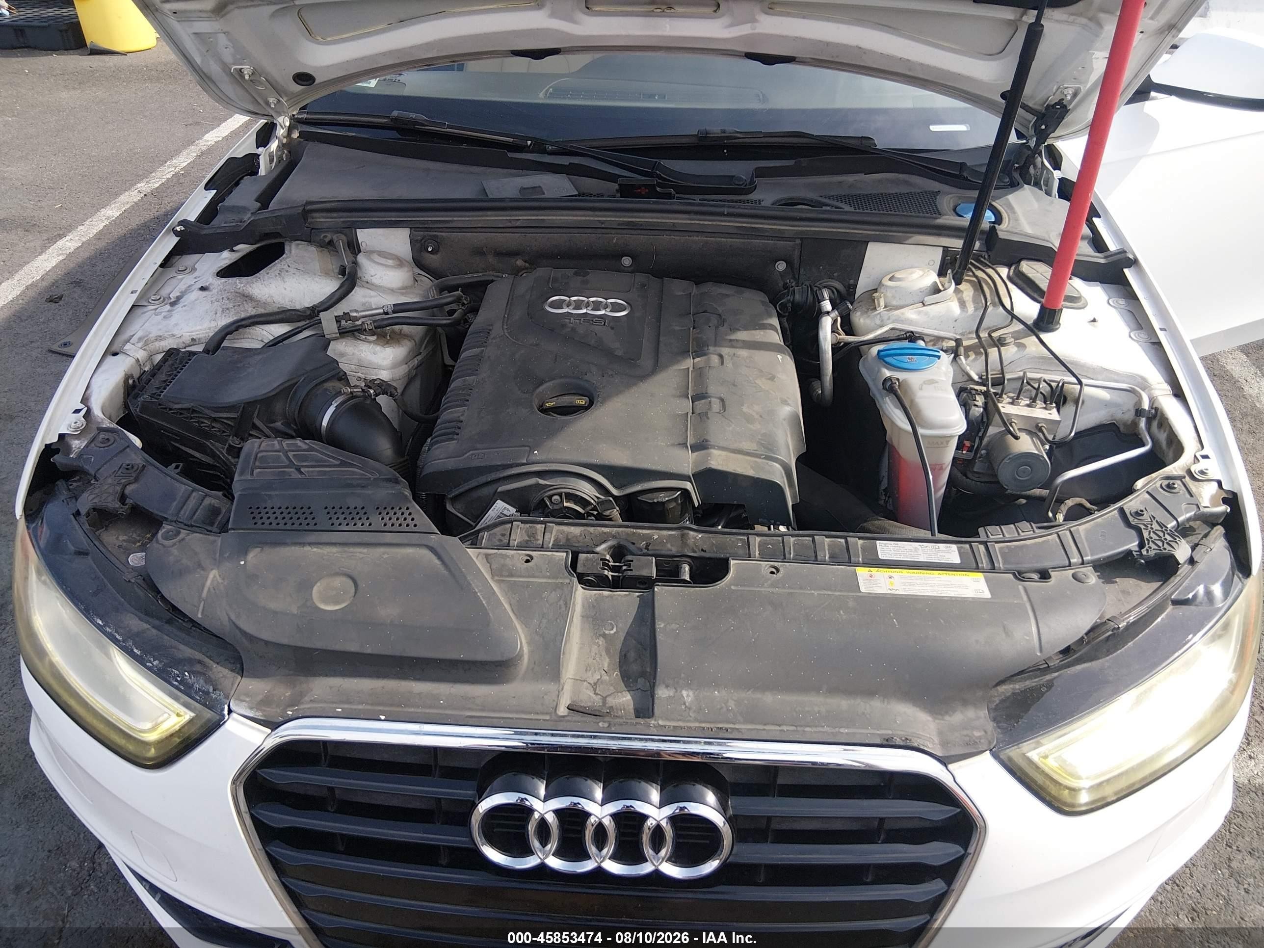 2014 Audi A4 2.0t Premium Белый vin: WAUAFAFL2EN014516