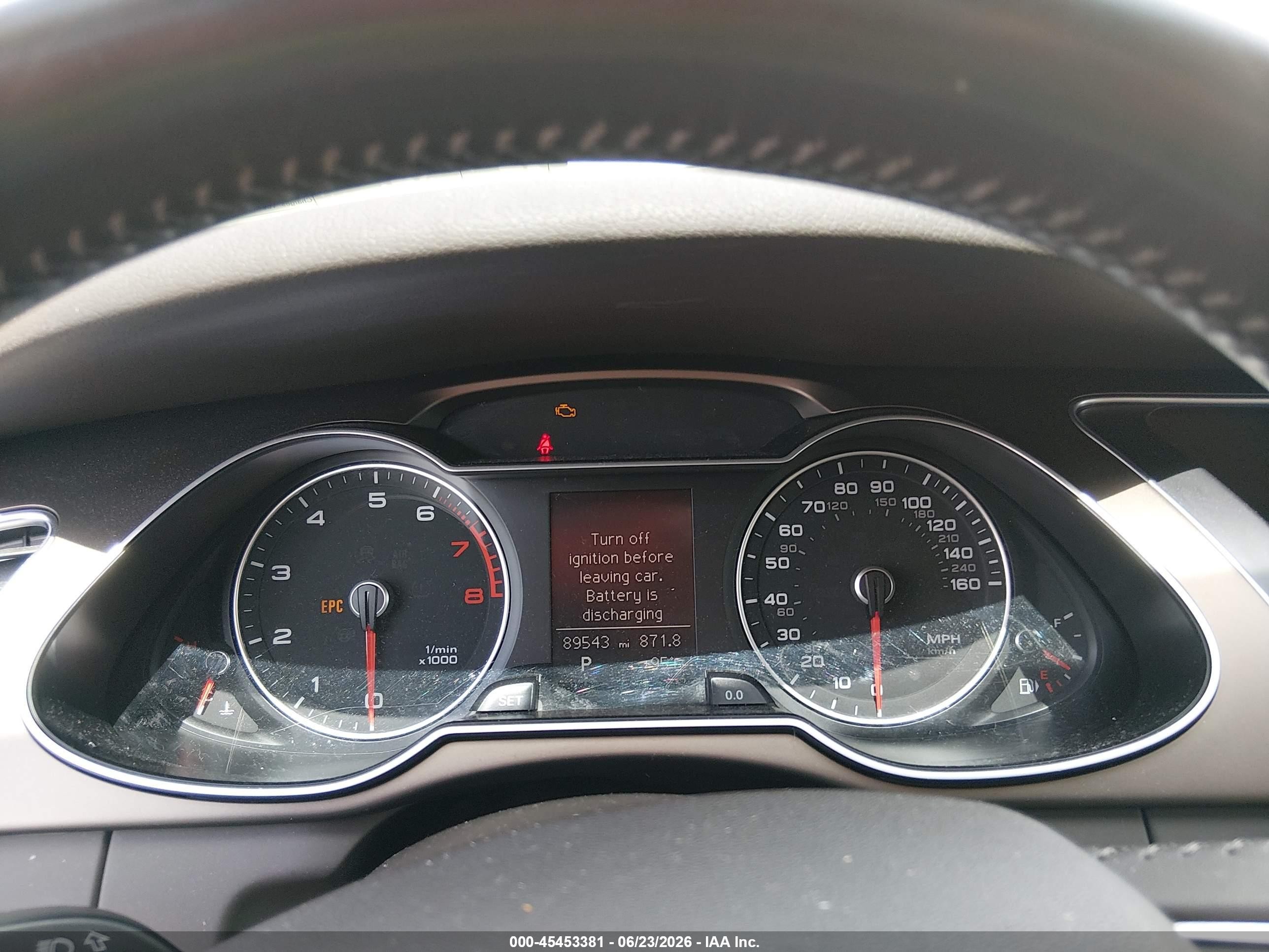 2014 Audi A4 2.0t Premium White vin: WAUAFAFL2EN018873