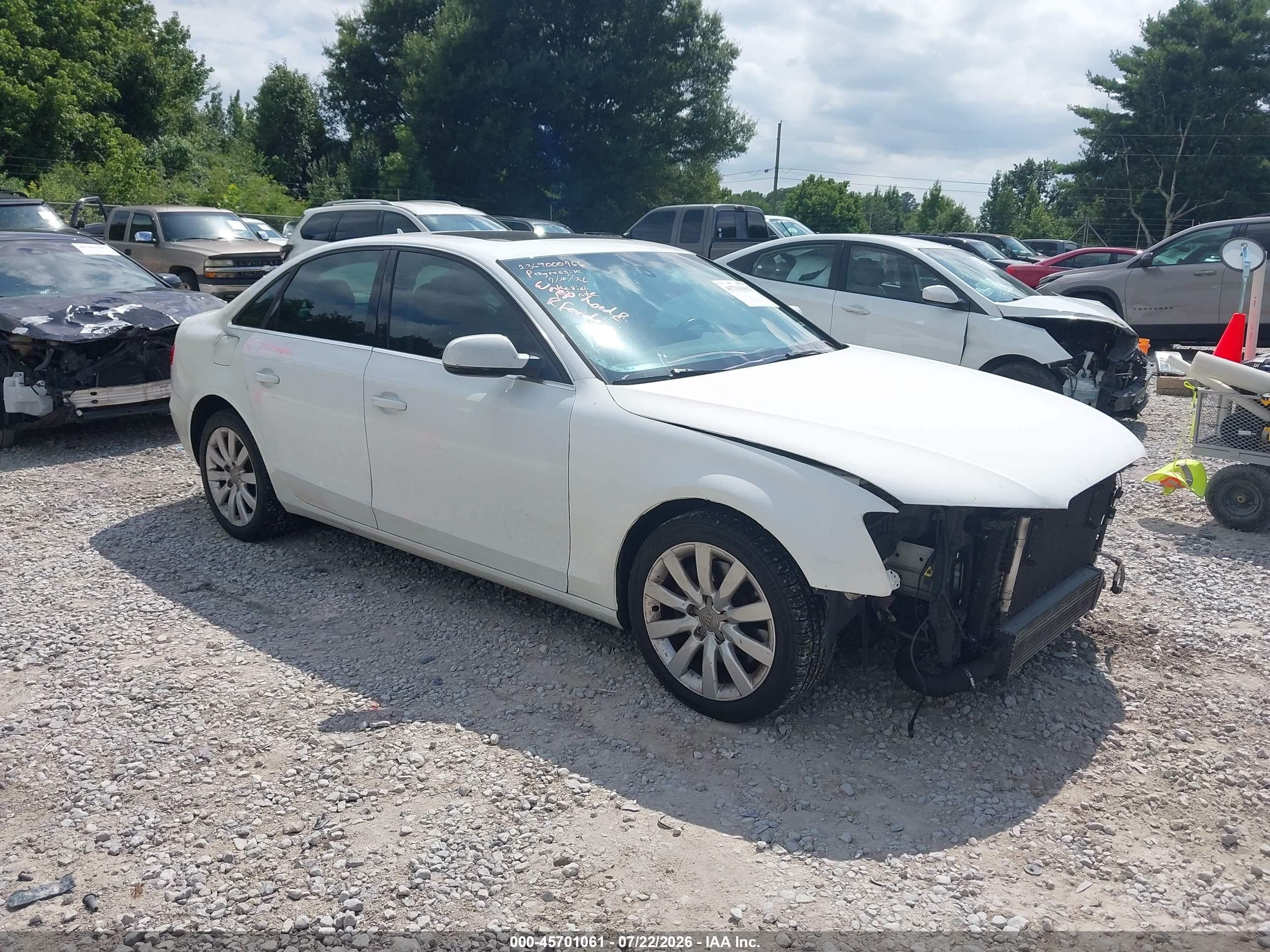 2013 Audi A4 2.0t Premium White vin: WAUAFAFL3DA045263