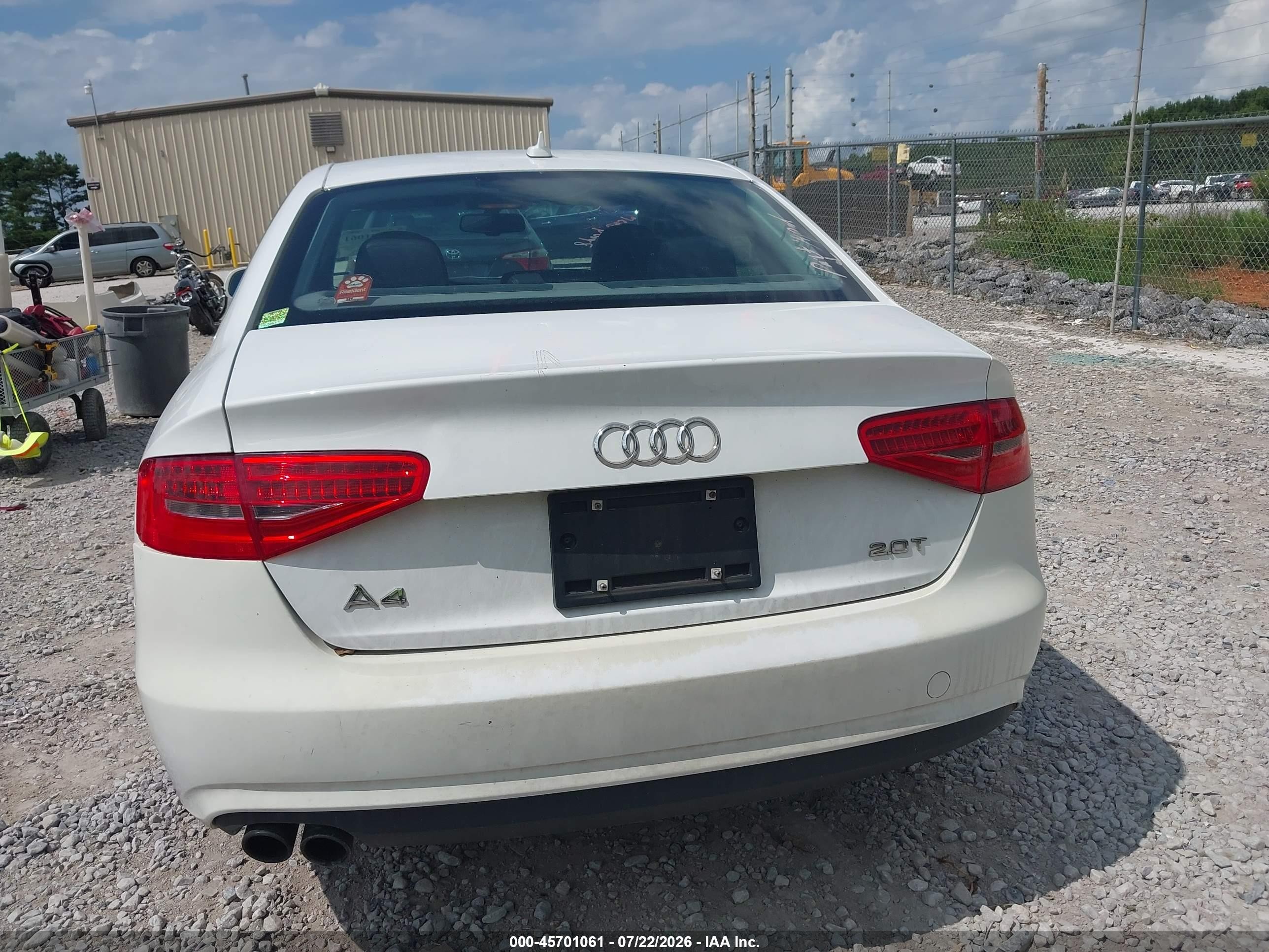 2013 Audi A4 2.0t Premium White vin: WAUAFAFL3DA045263