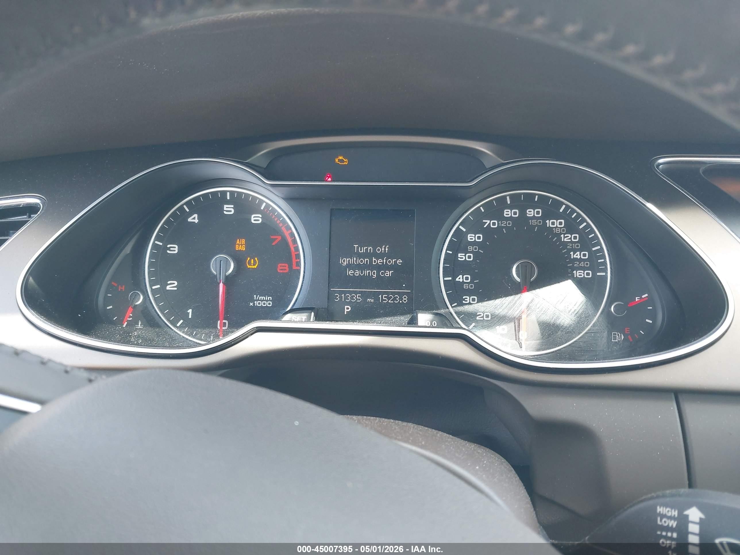 2013 Audi A4 2.0t Premium White vin: WAUAFAFL3DN024602