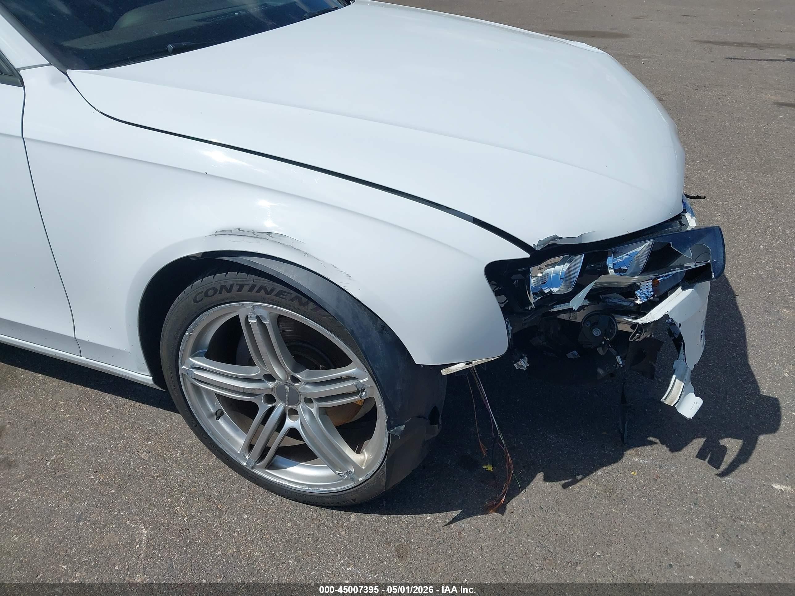2013 Audi A4 2.0t Premium White vin: WAUAFAFL3DN024602
