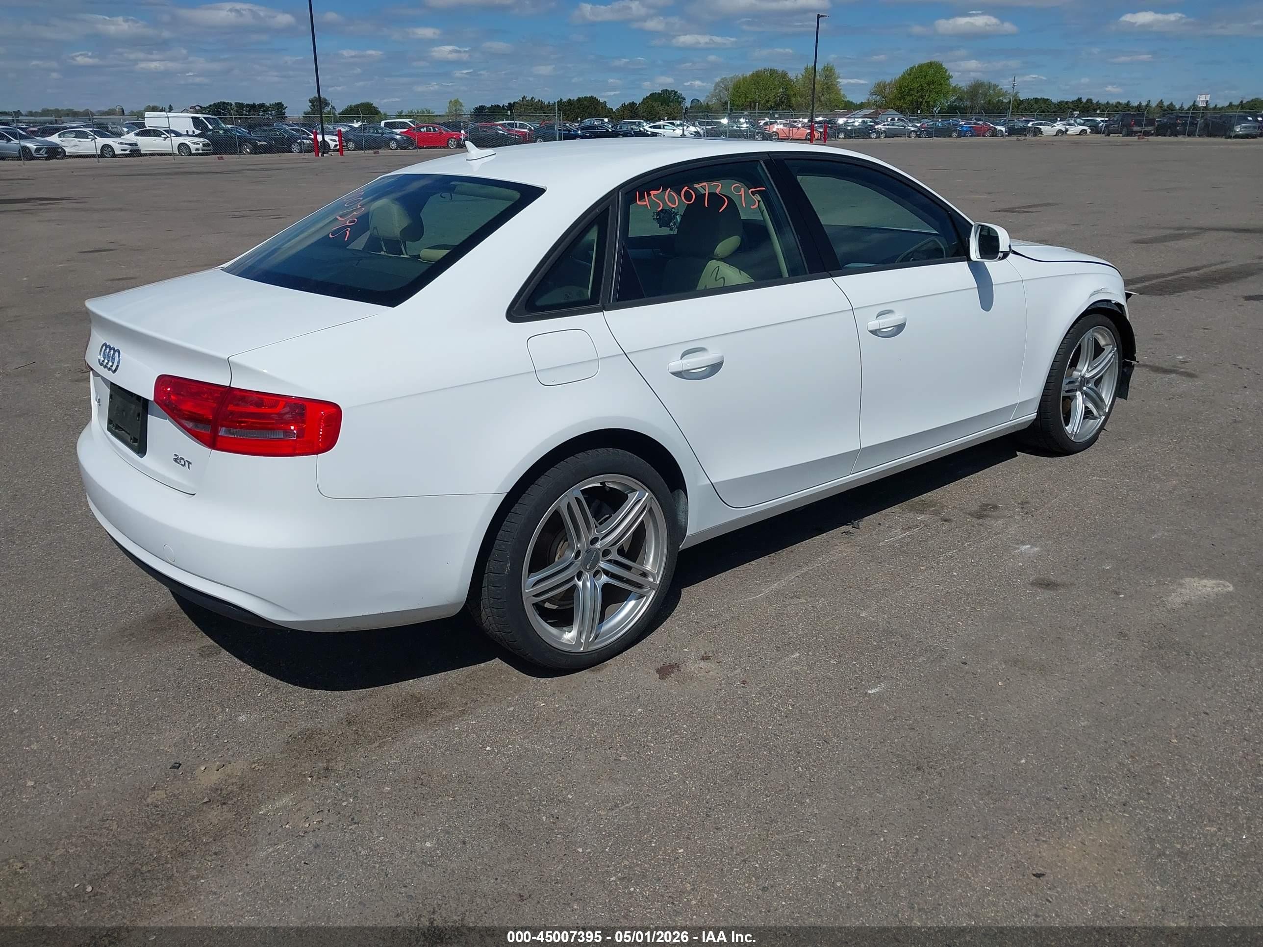 2013 Audi A4 2.0t Premium White vin: WAUAFAFL3DN024602