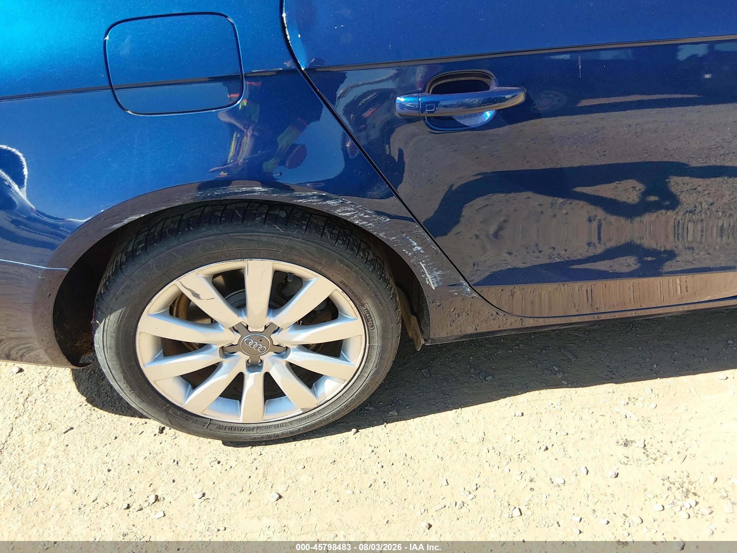 2013 Audi A4 2.0t Premium Blue vin: WAUAFAFL3DN034207