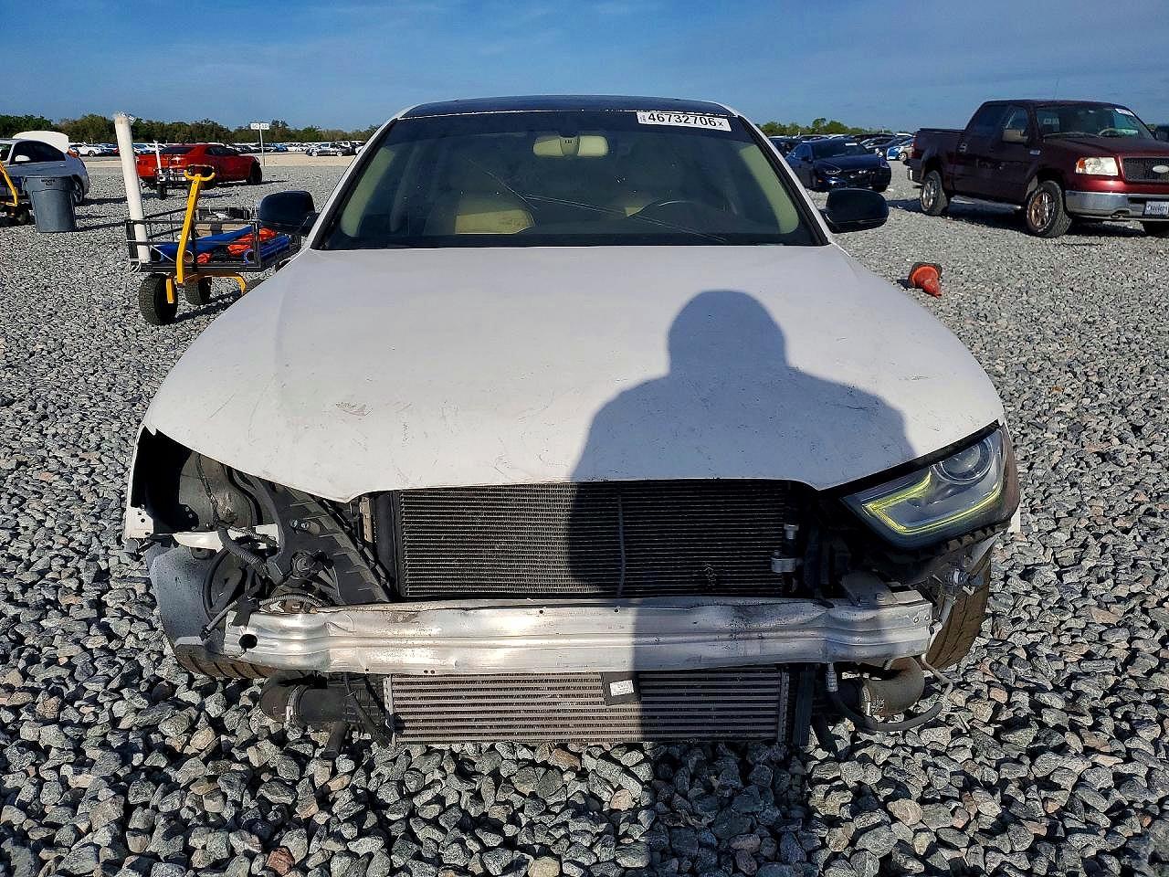 2014 Audi A4 Premium White vin: WAUAFAFL3EN015769