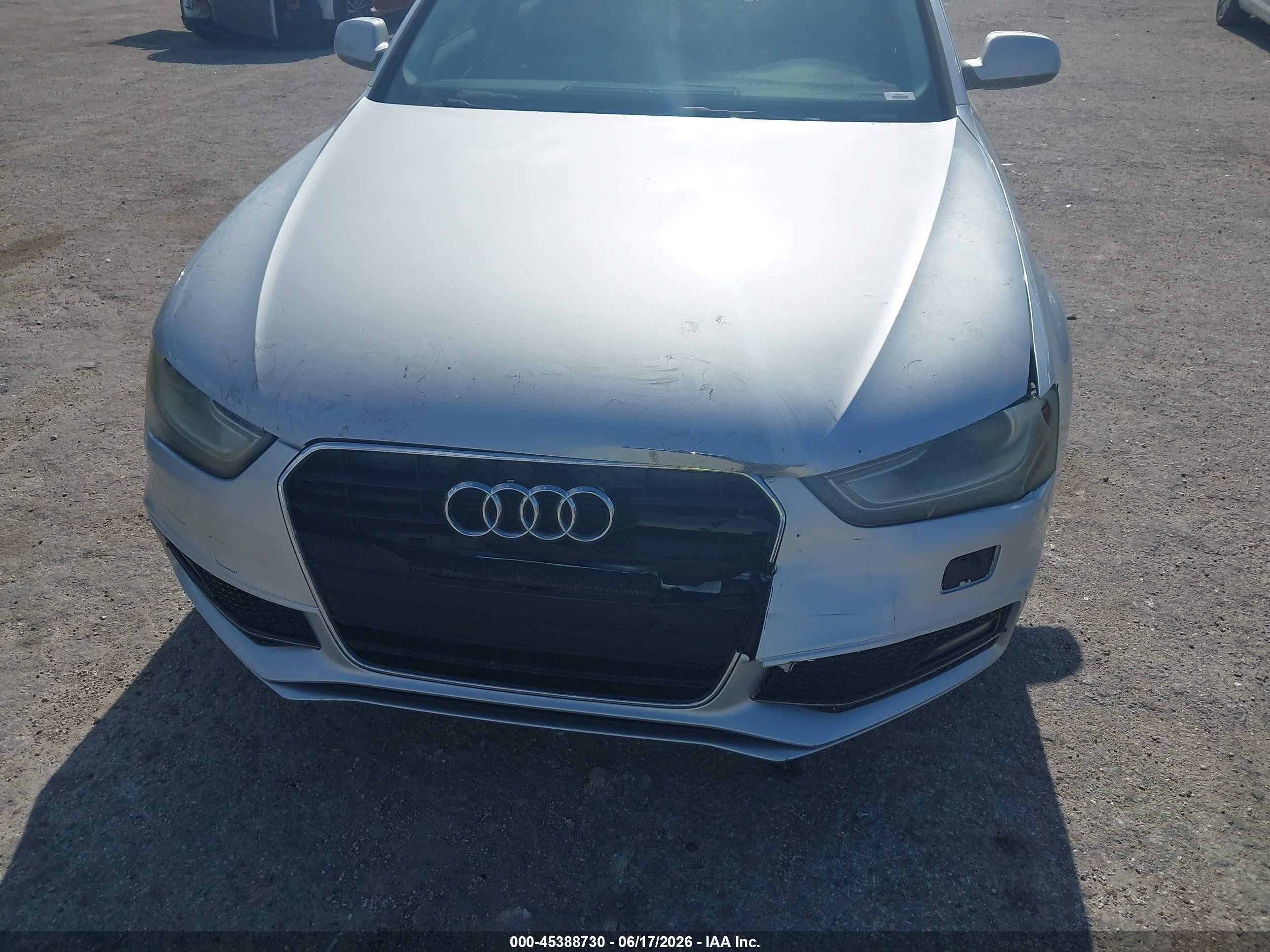 2014 Audi A4 2.0t Premium Silver vin: WAUAFAFL3EN016050