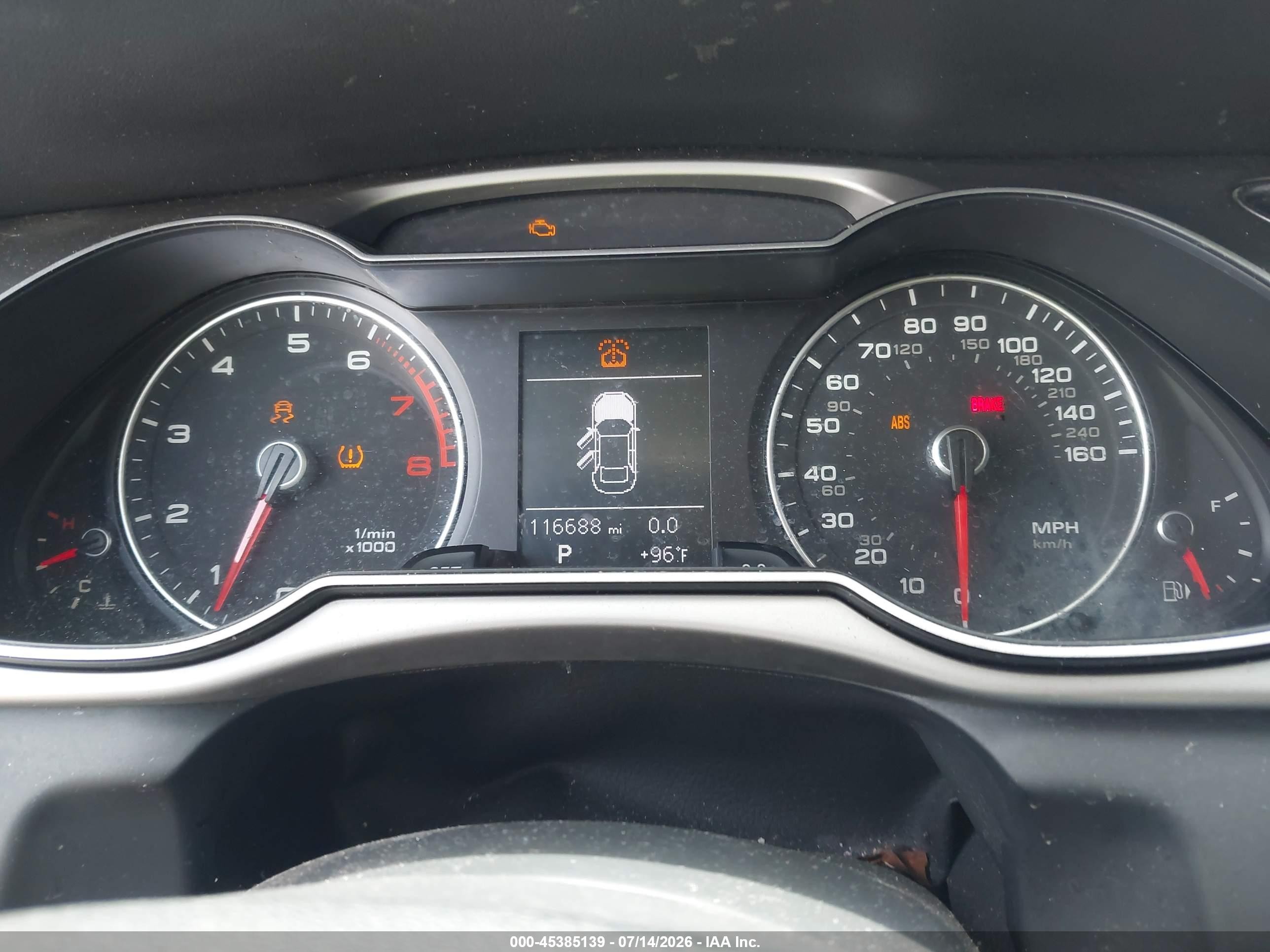 2014 Audi A4 2.0t Premium Silver vin: WAUAFAFL3EN038484