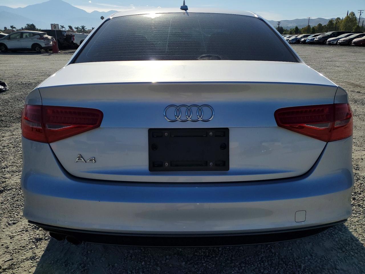 2014 Audi A4 Premium Silver vin: WAUAFAFL3EN042535