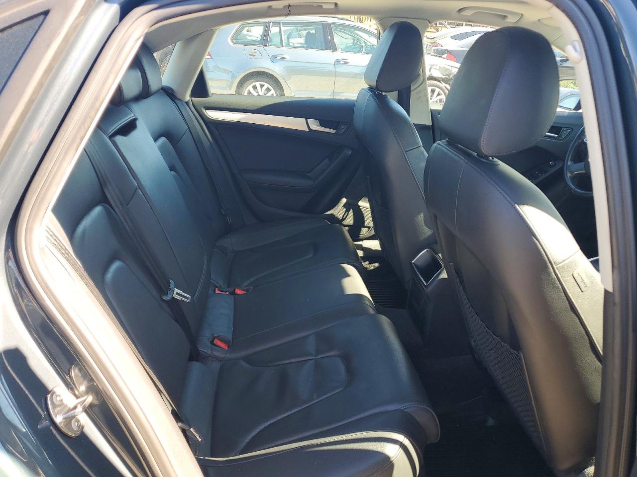 2011 Audi A4 Premium Gray vin: WAUAFAFL4BN038232
