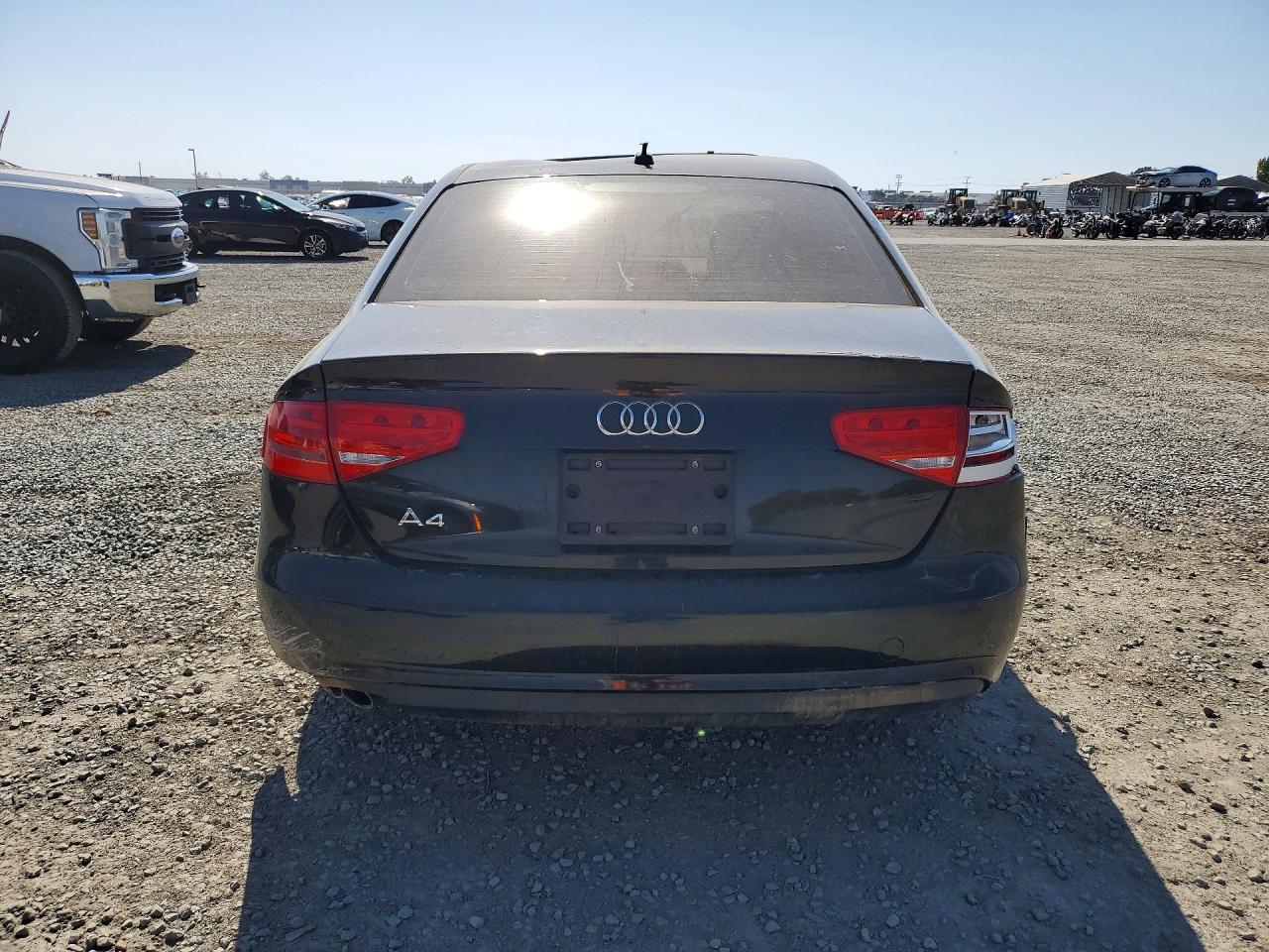 2014 Audi A4 Premium Black vin: WAUAFAFL4EN009639