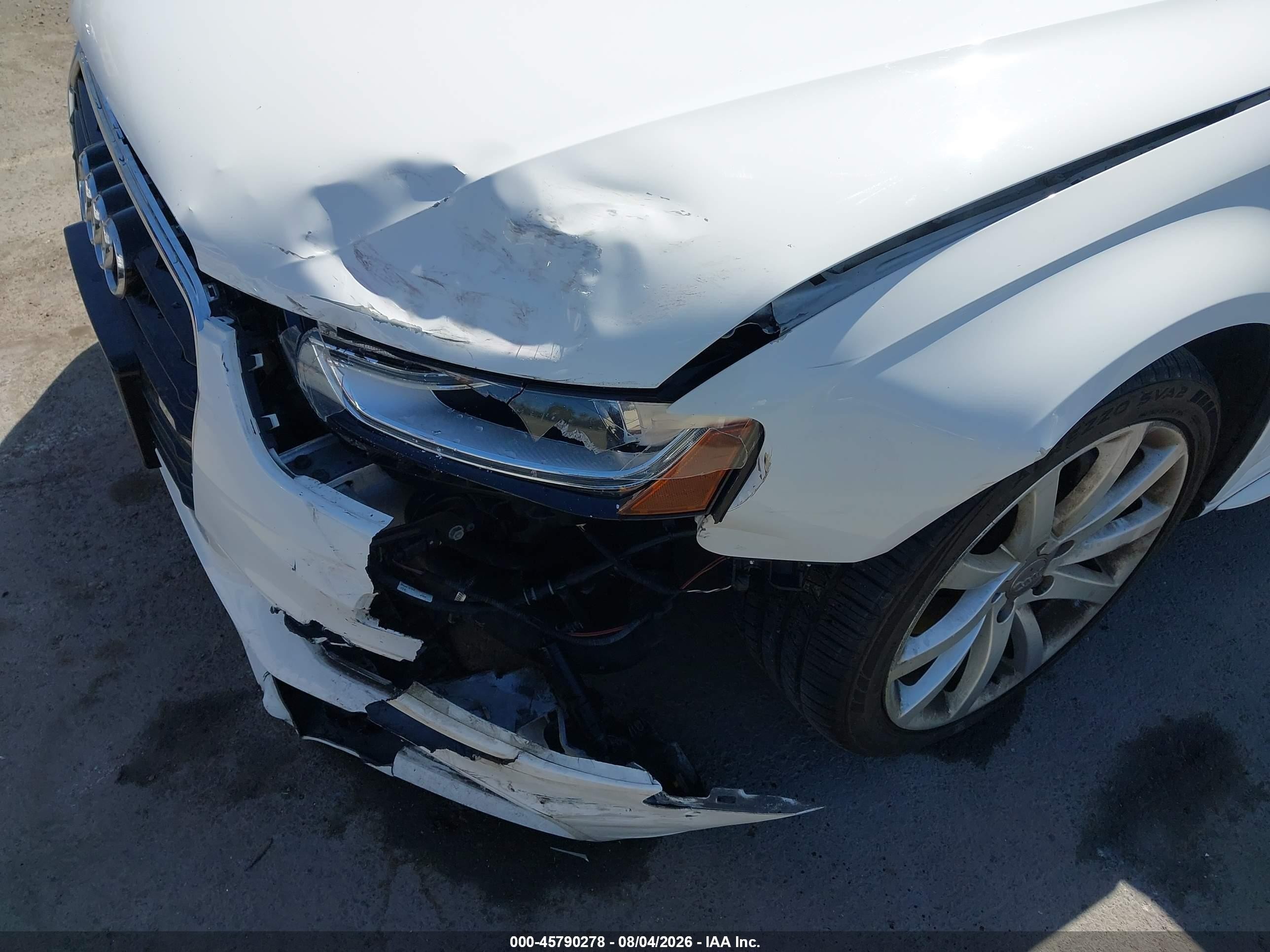 2014 Audi A4 2.0t Premium White vin: WAUAFAFL4EN033133