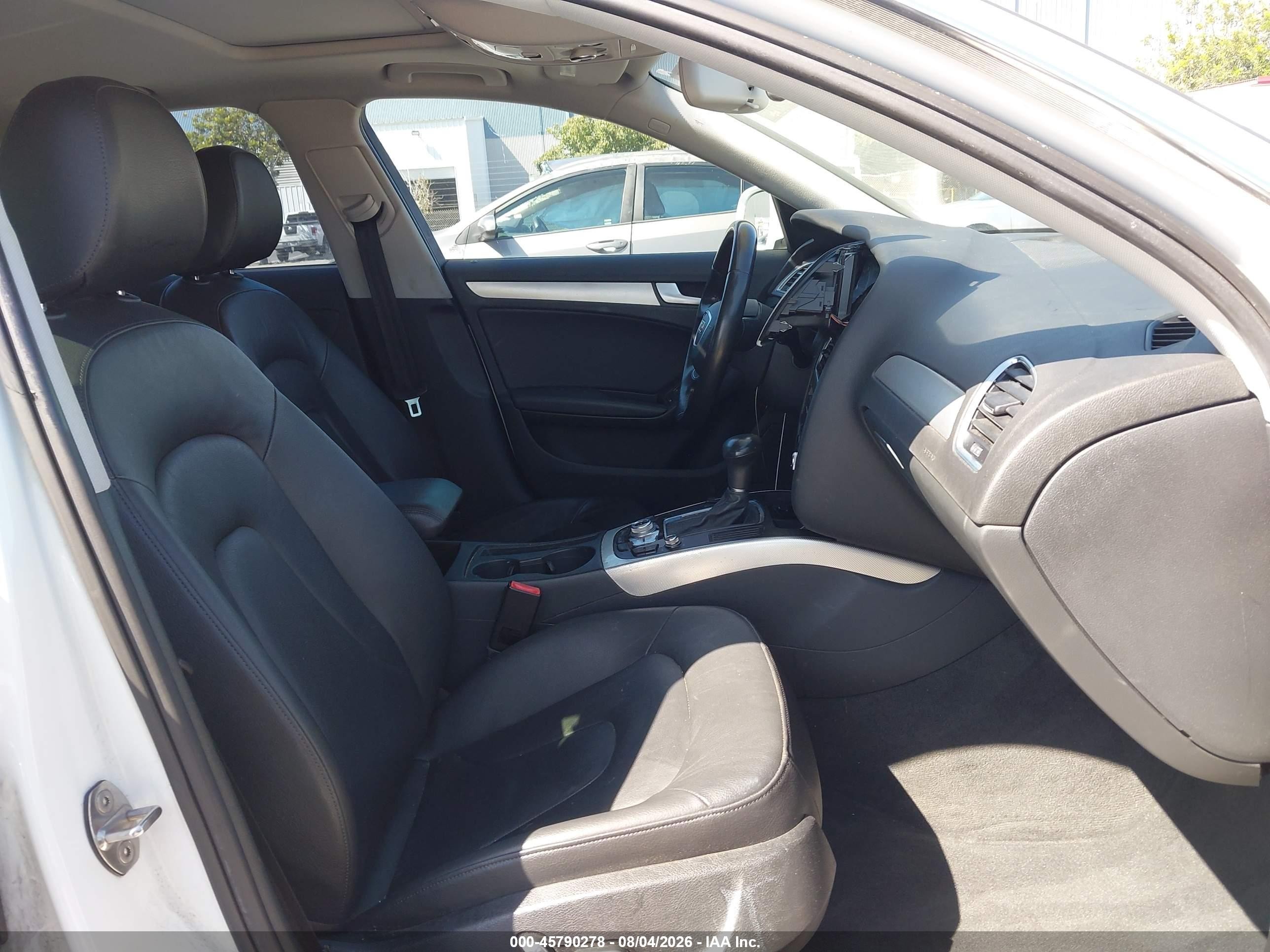 2014 Audi A4 2.0t Premium White vin: WAUAFAFL4EN033133