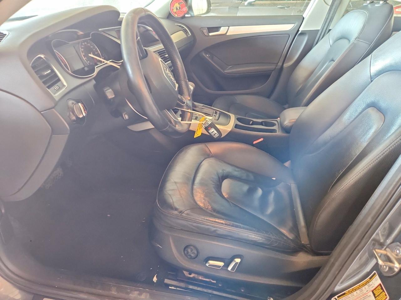 2015 Audi A4 Premium Серый vin: WAUAFAFL5FN010879