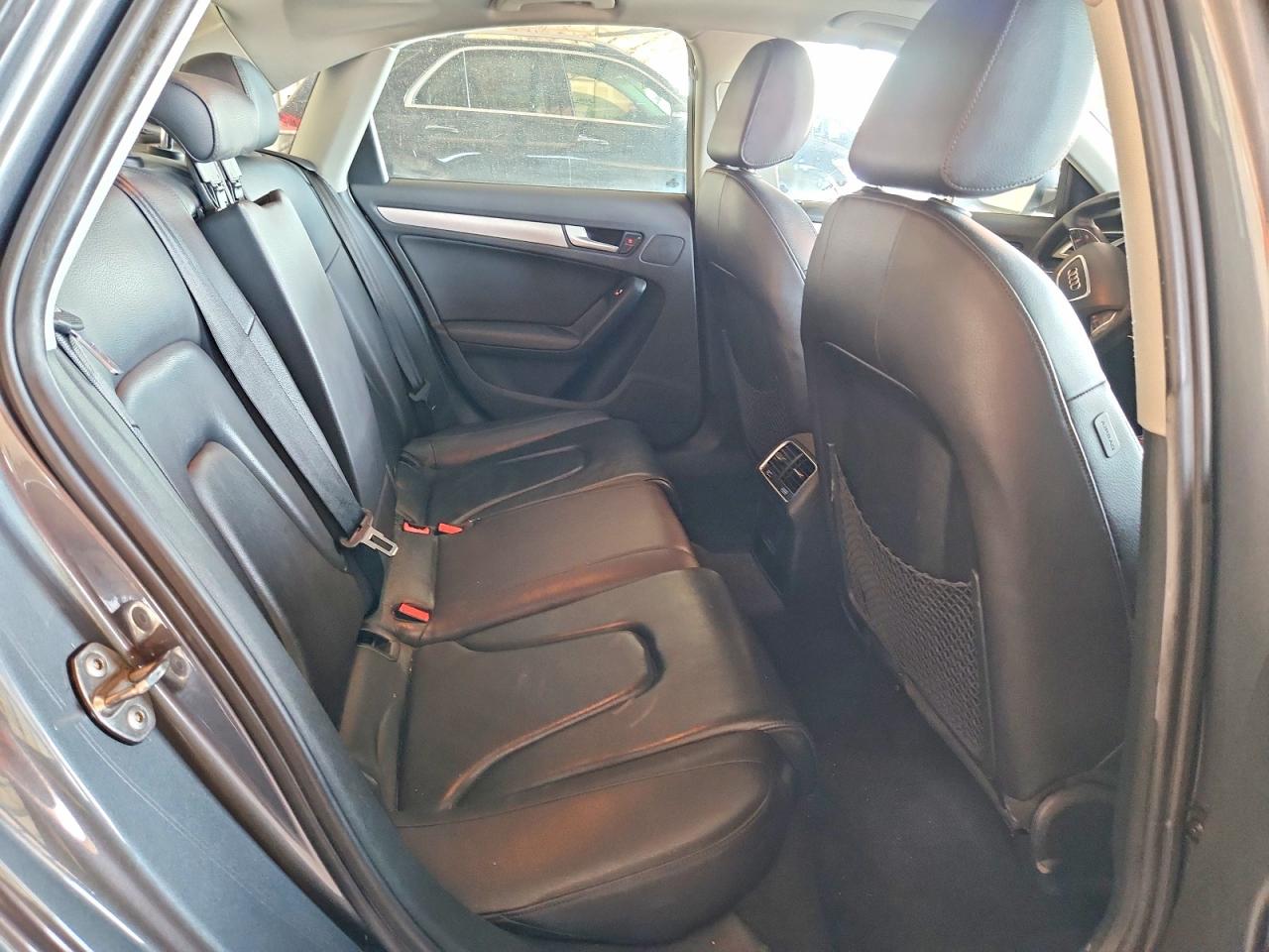2015 Audi A4 Premium Серый vin: WAUAFAFL5FN010879