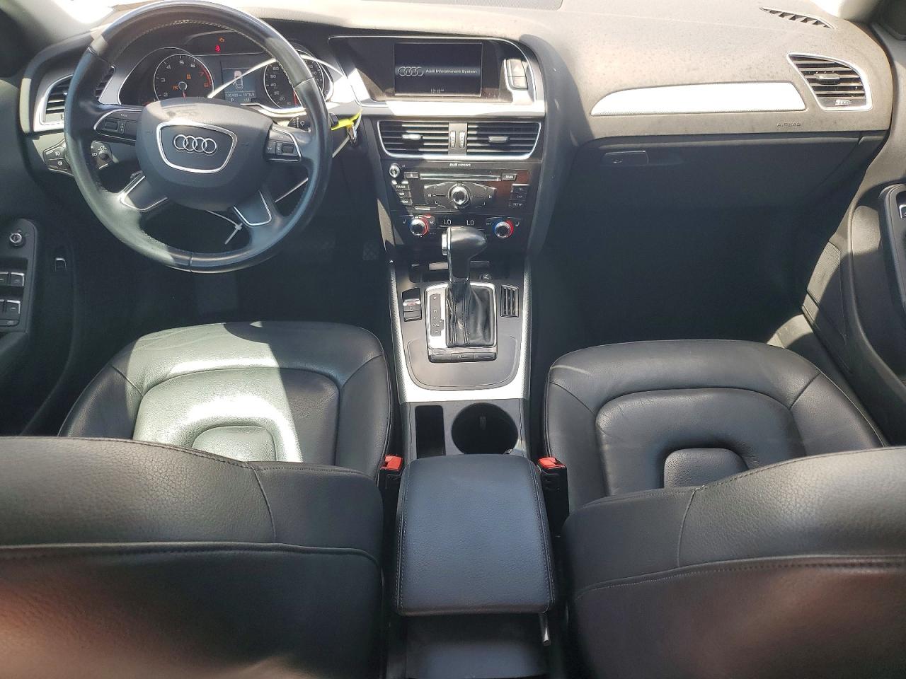2015 Audi A4 Premium White vin: WAUAFAFL5FN021767
