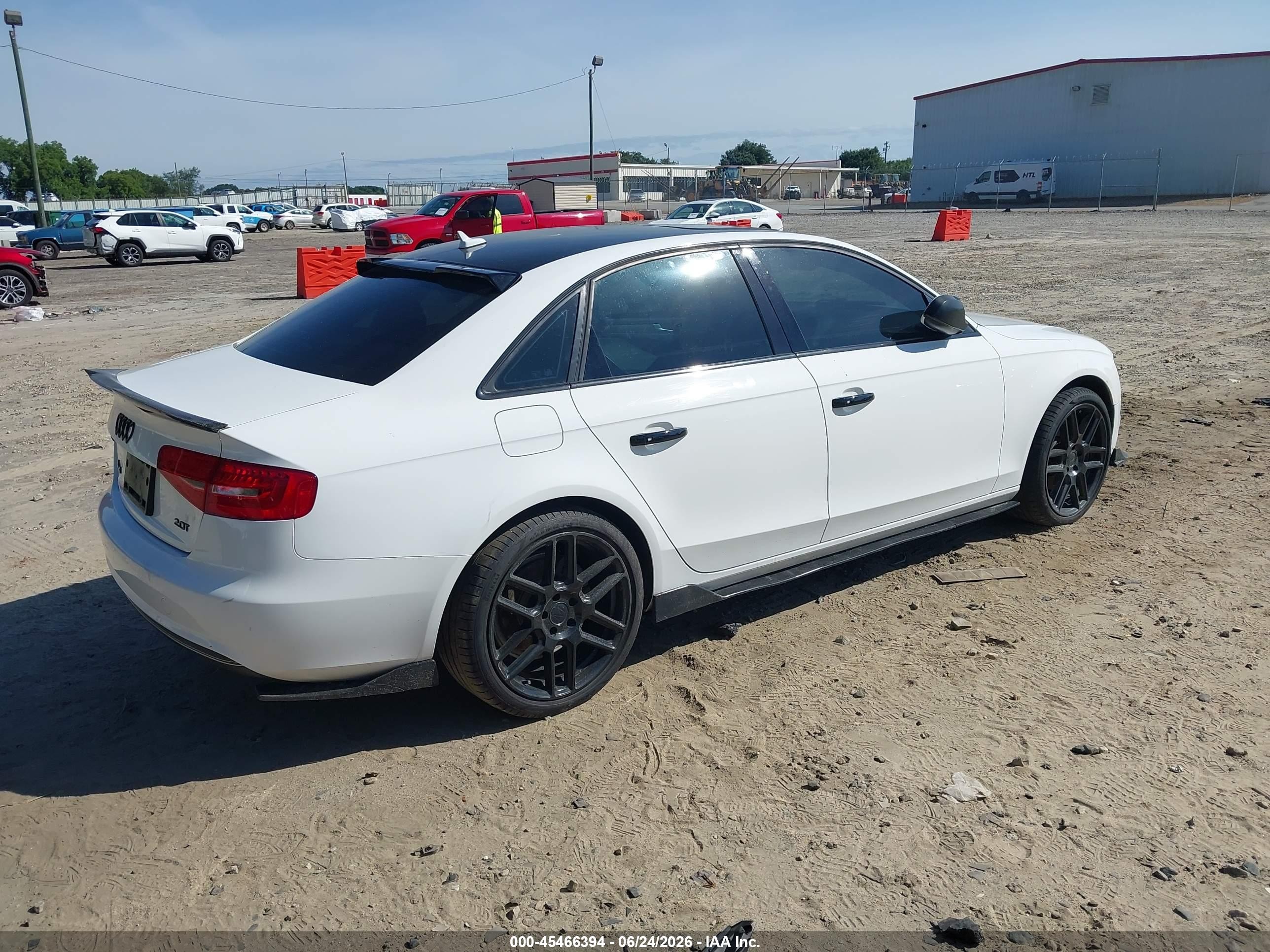 2013 Audi A4 2.0t Premium White vin: WAUAFAFL6DA168197